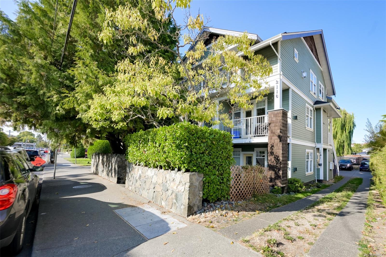 2116 Richmond Rd #1
