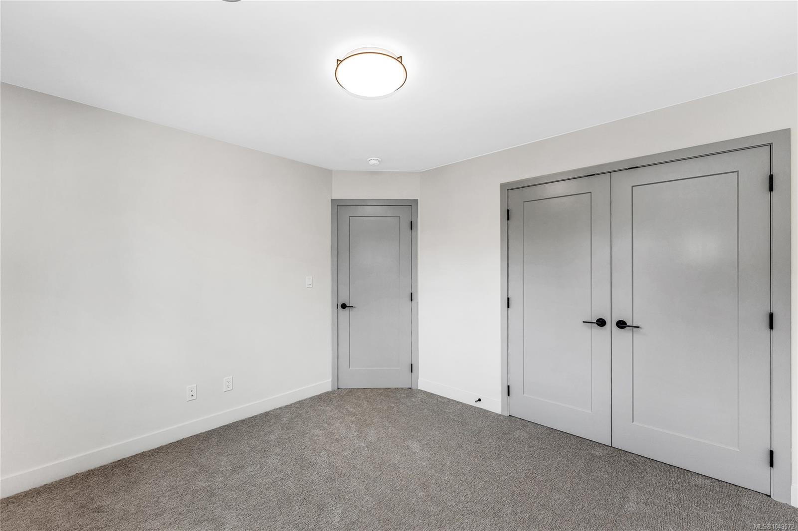 3333 Henderson Rd #4