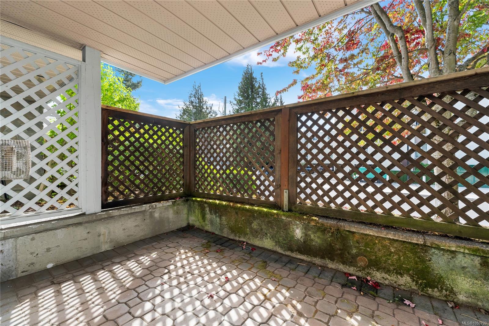 1580 Christmas Ave #104