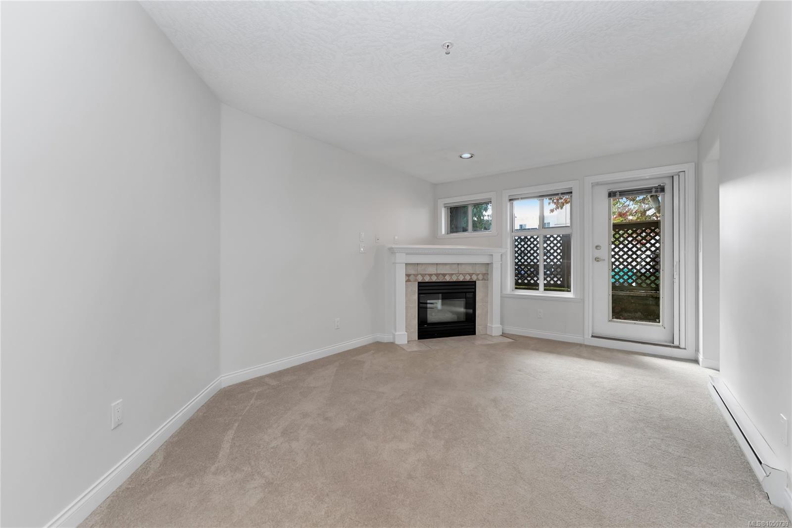 1580 Christmas Ave #104