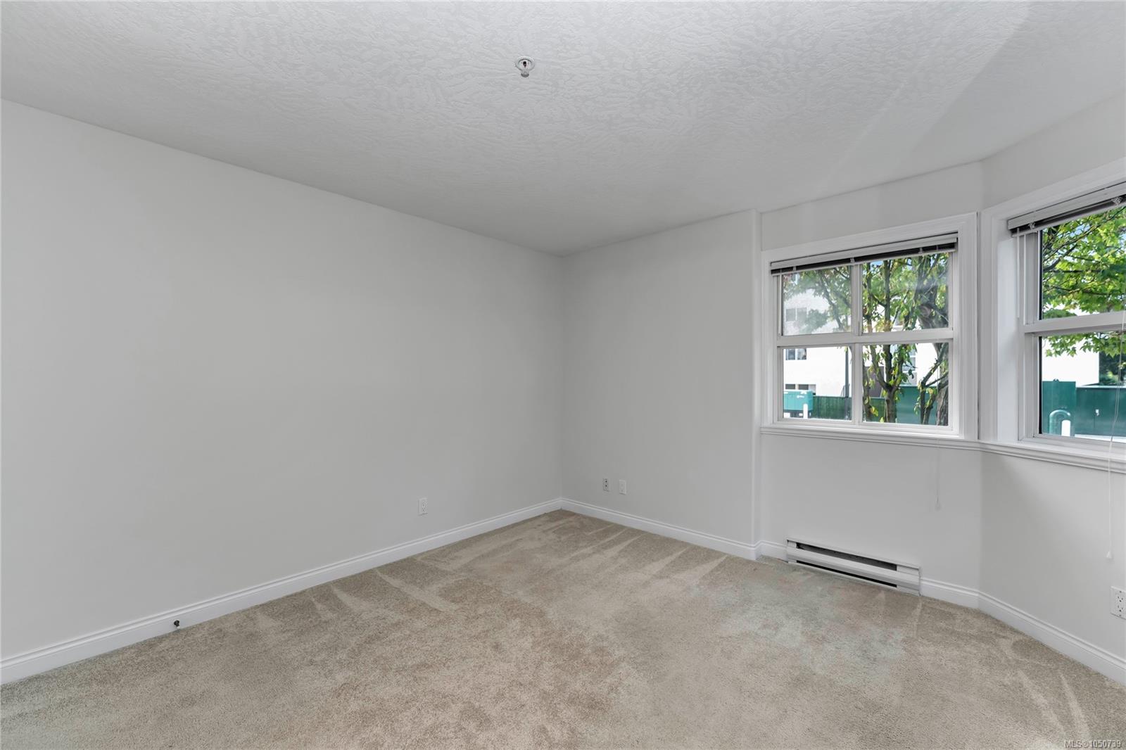 1580 Christmas Ave #104