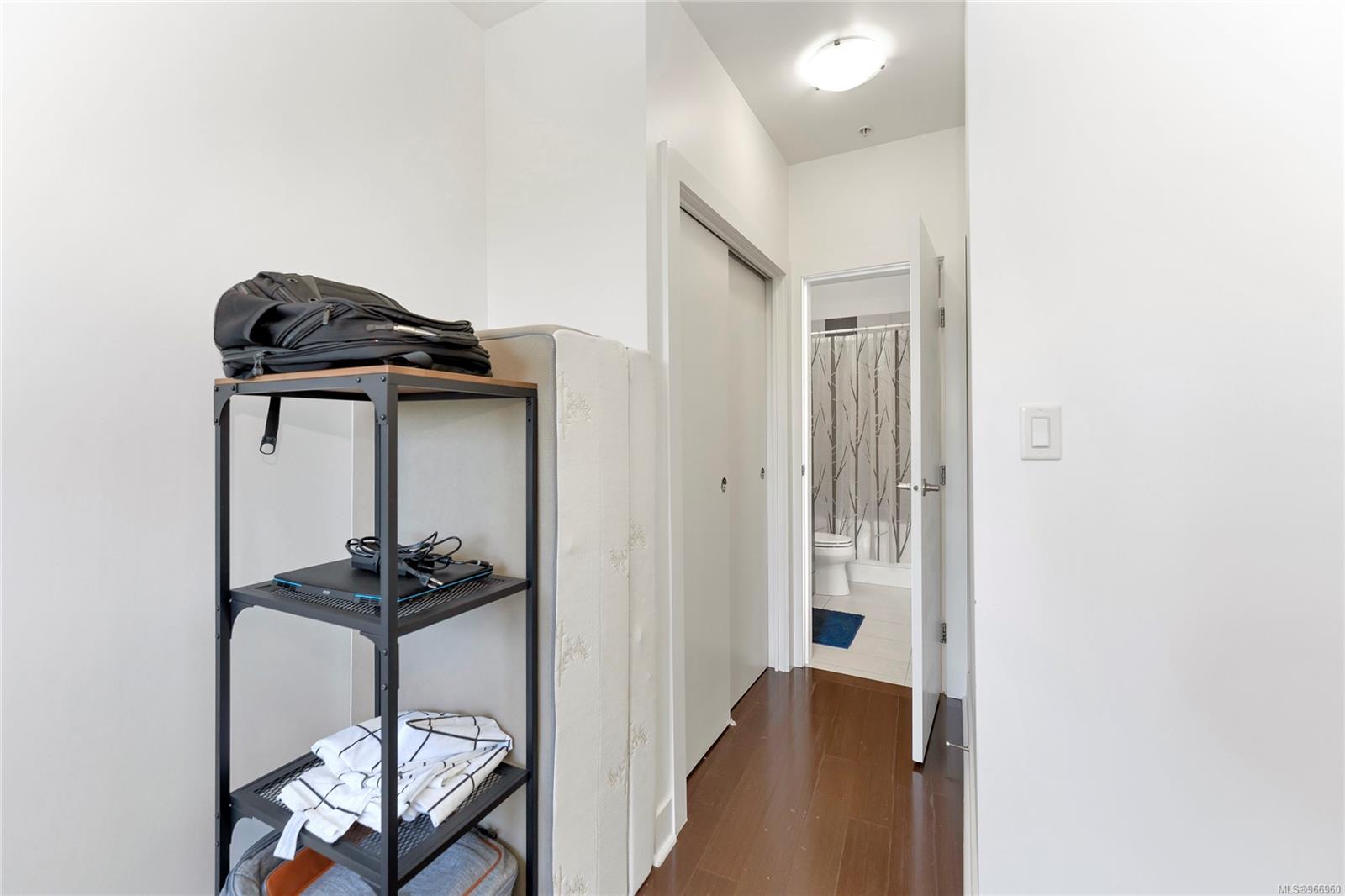 2745 Veterans Memorial Pkwy # 504