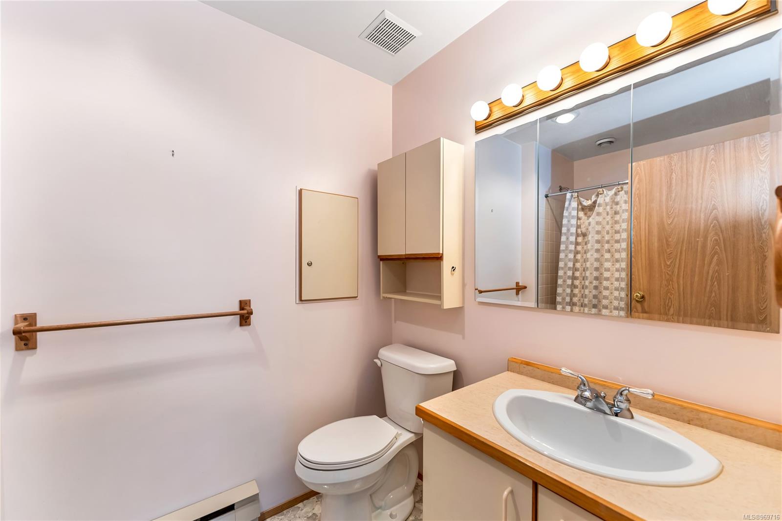 4125 Interurban Rd # 57