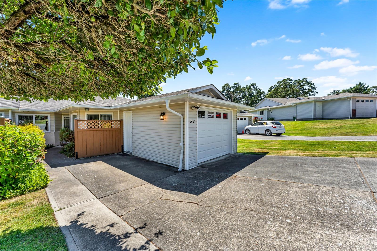 4125 Interurban Rd # 57