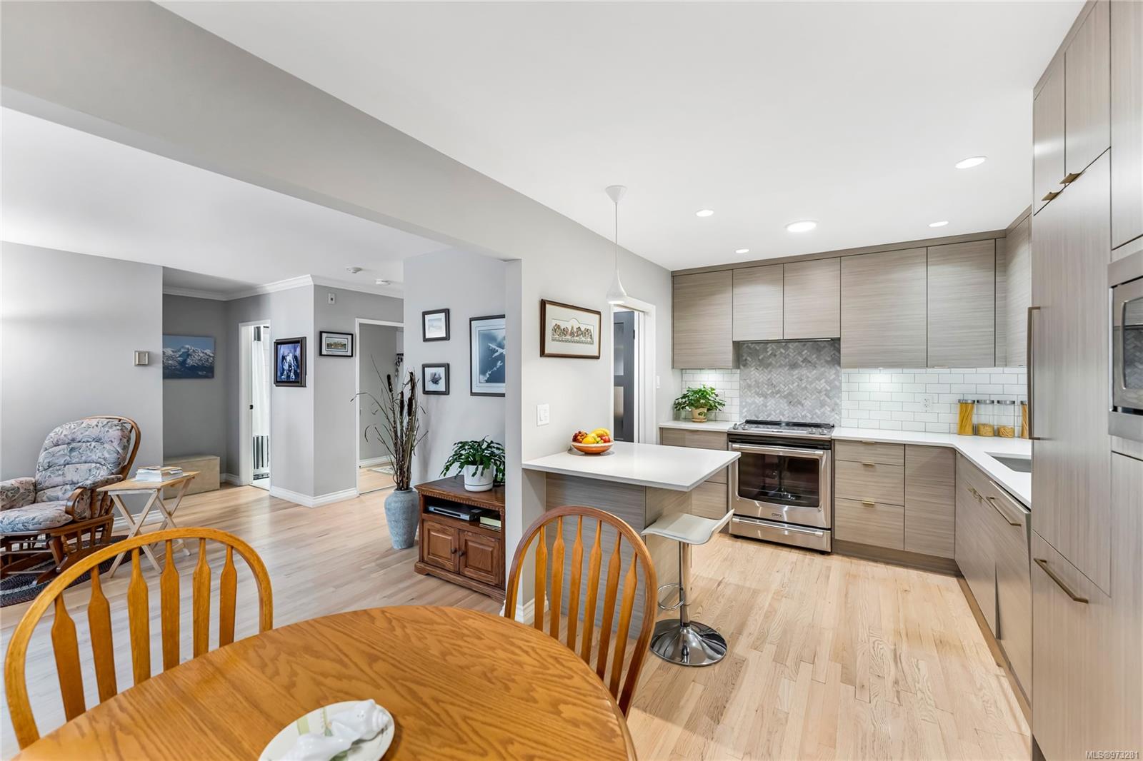 1400 Newport Ave # 310