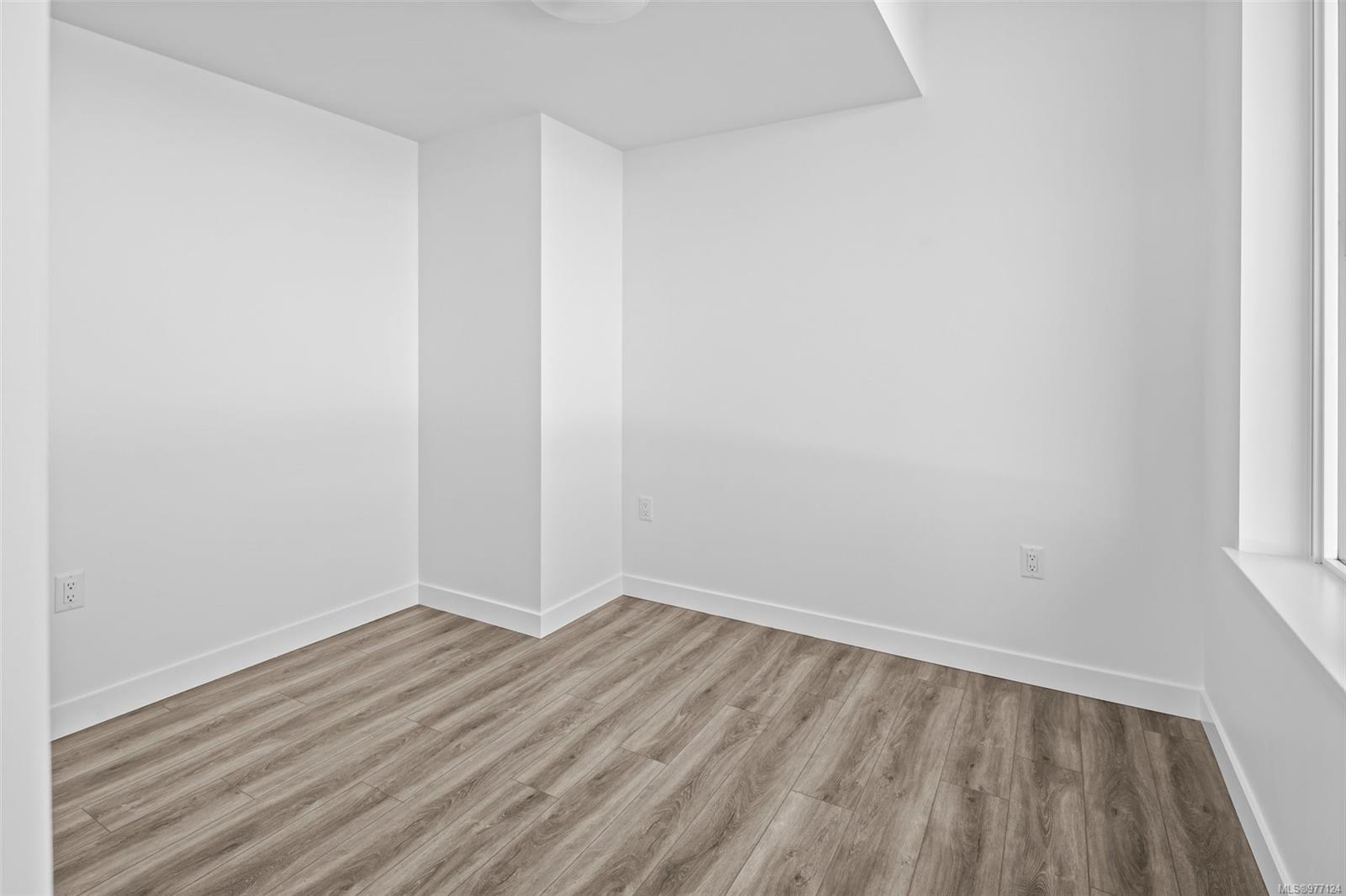 1100 Yates St Unit: PH2