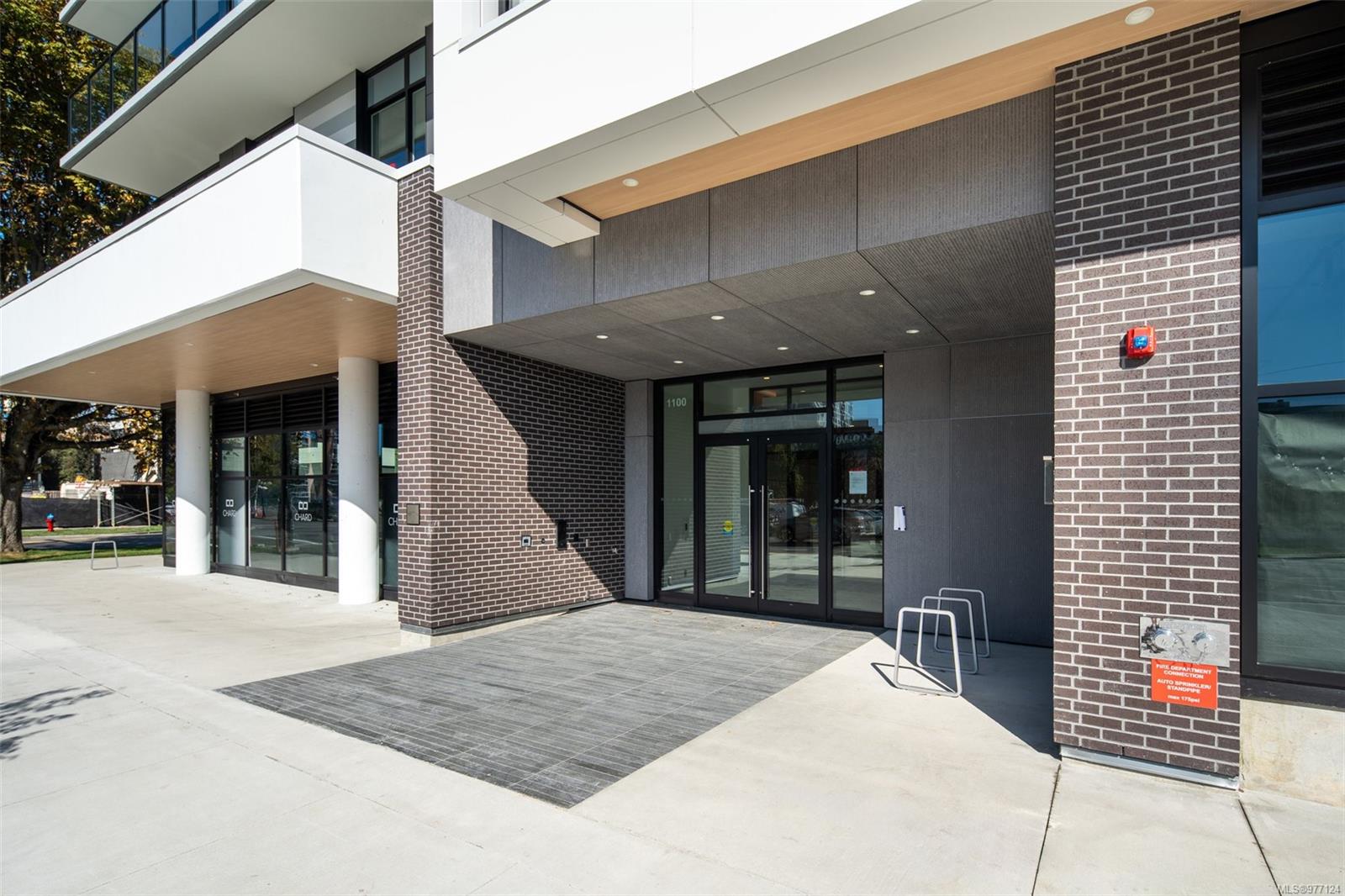 1100 Yates St Unit: PH2