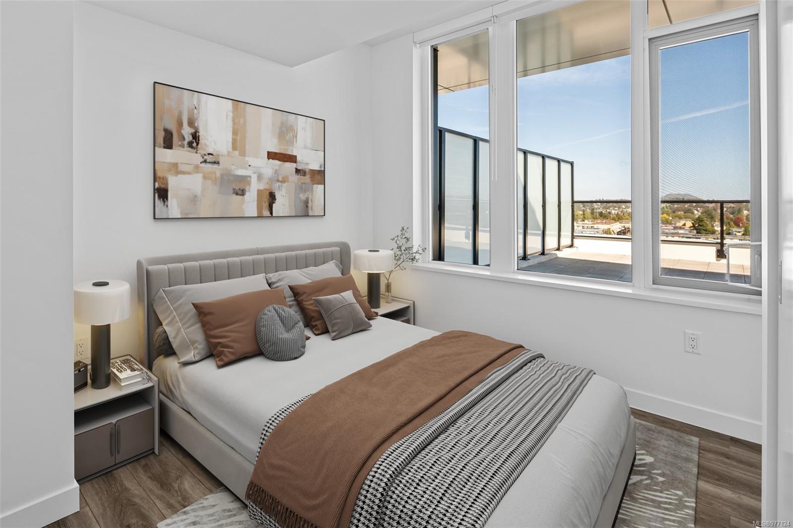 1100 Yates St Unit: PH2