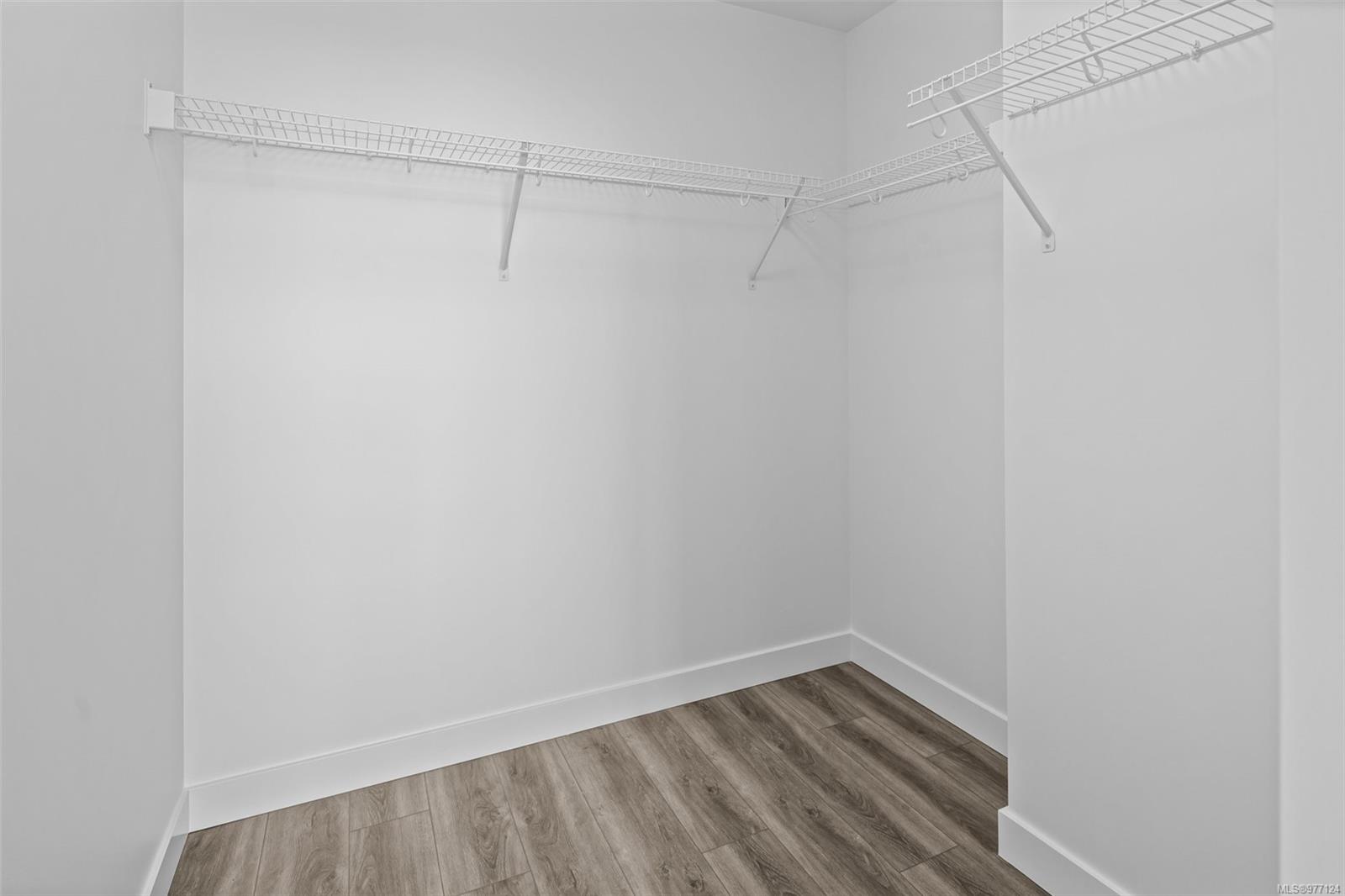 1100 Yates St Unit: PH2