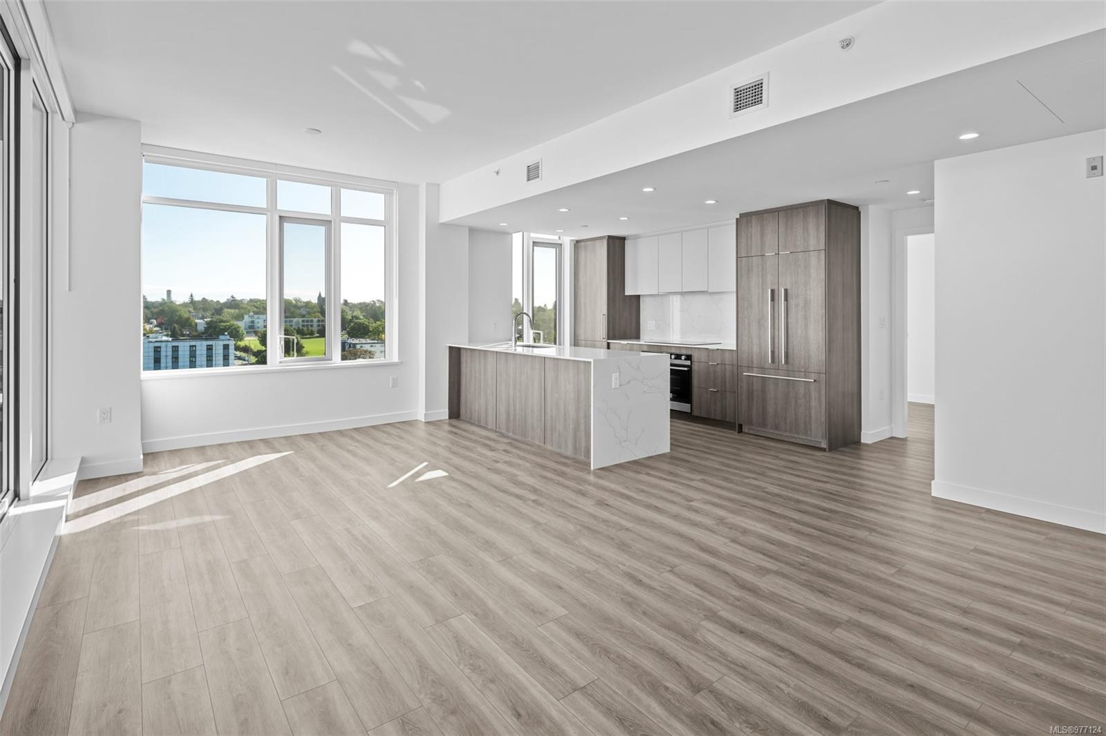 1100 Yates St Unit: PH2