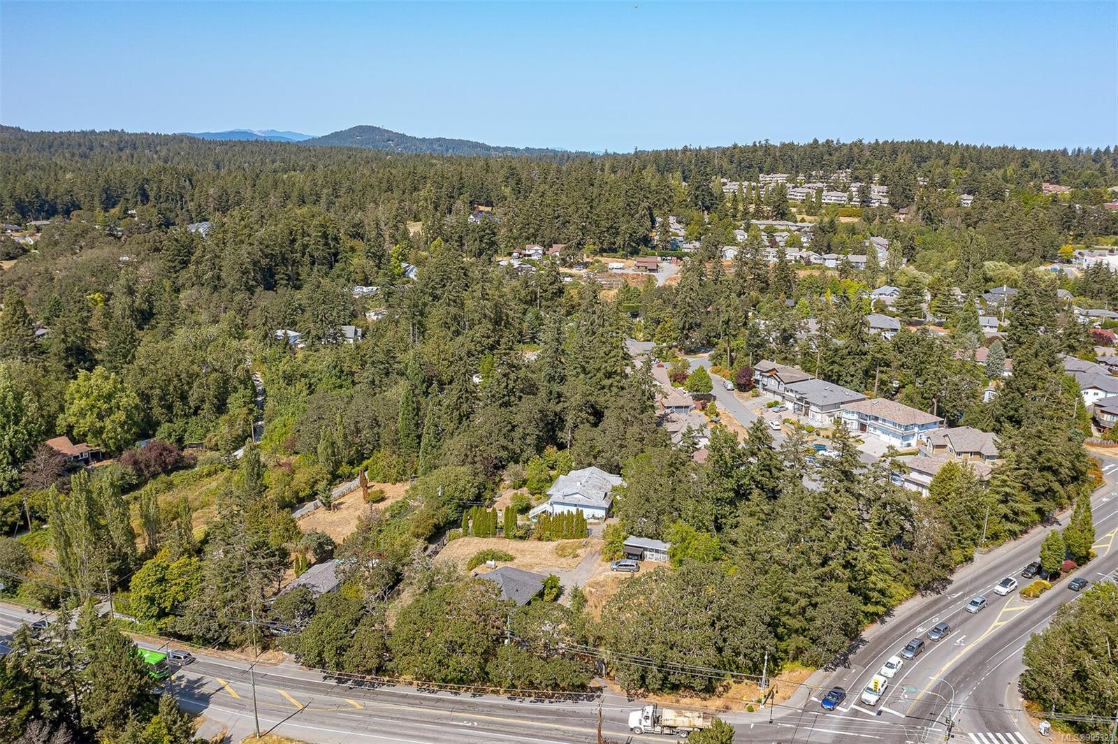 4603 West Saanich Rd