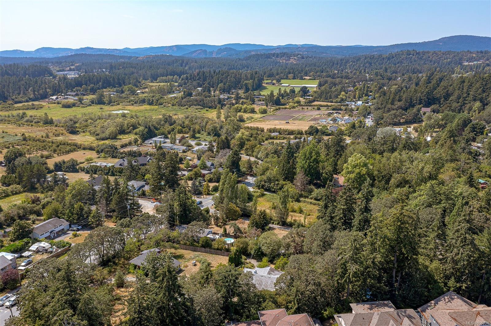 4603 West Saanich Rd