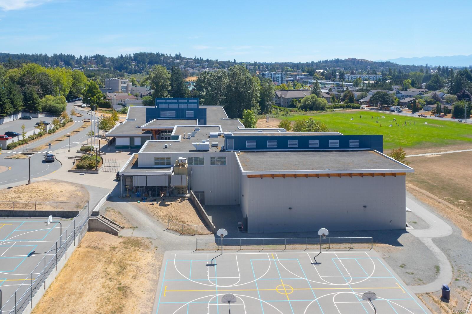 4603 West Saanich Rd