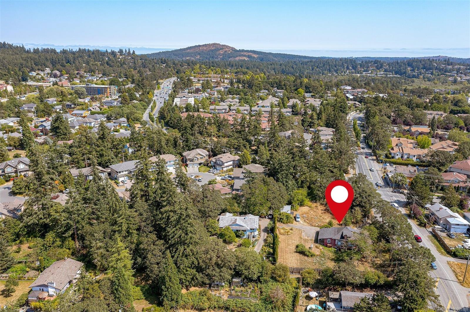 4603 West Saanich Rd