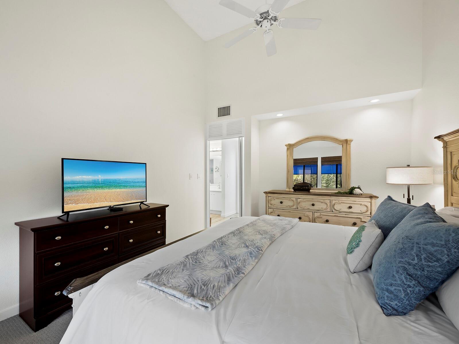 1912 HARBOURSIDE DR #603