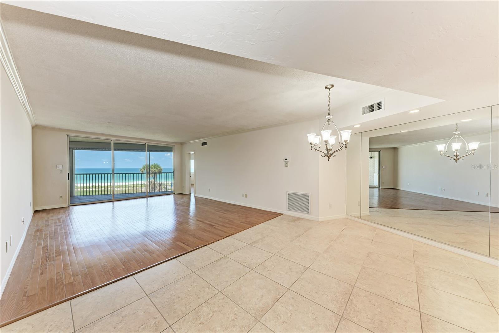 4825 GULF OF MEXICO DR #304