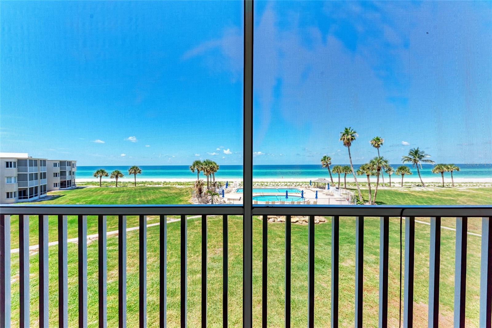 4825 GULF OF MEXICO DR #304