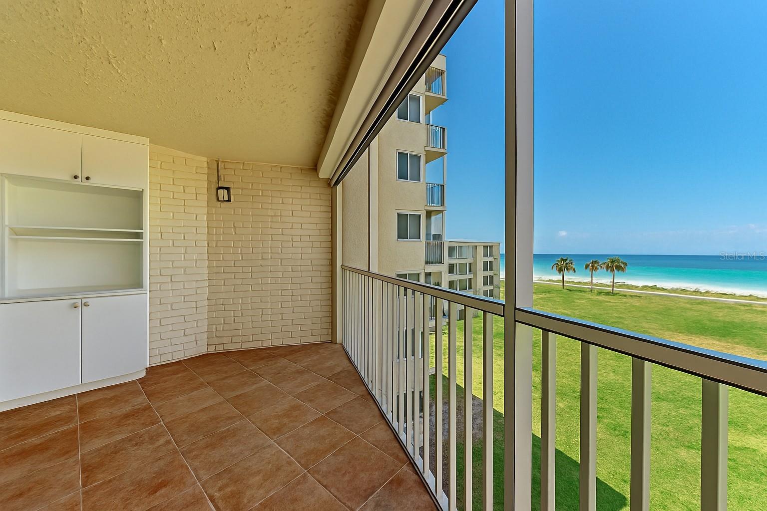 4825 GULF OF MEXICO DR #304