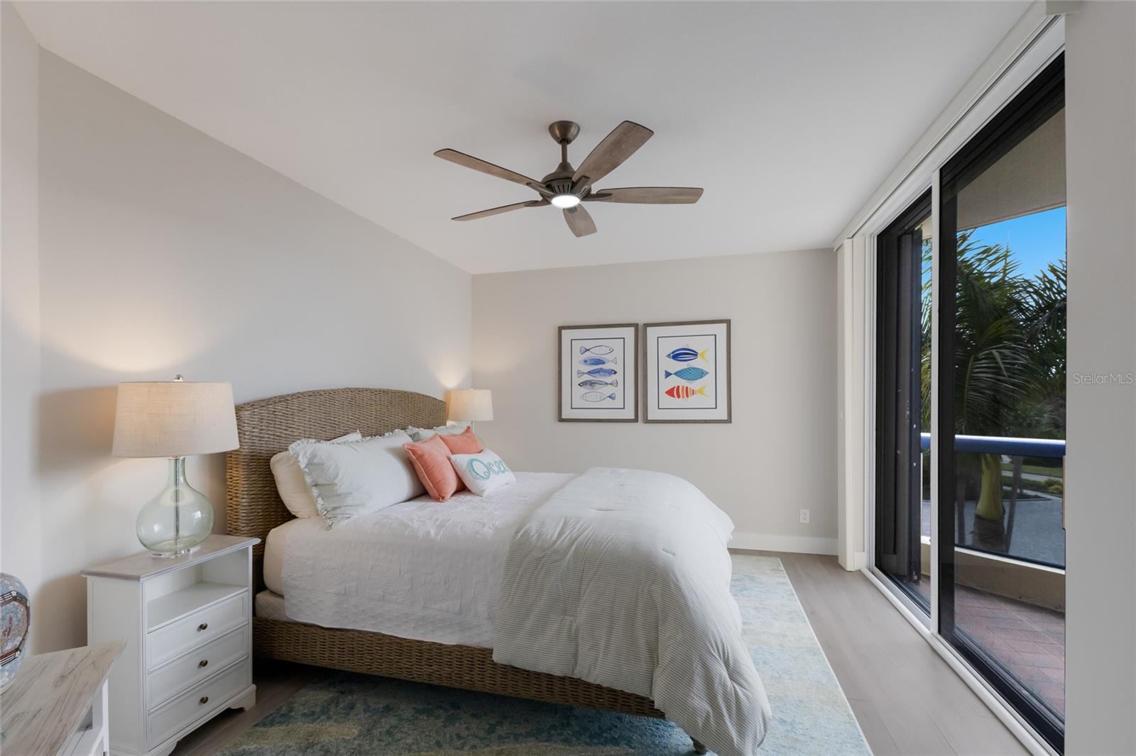 2120 HARBOURSIDE DR #628