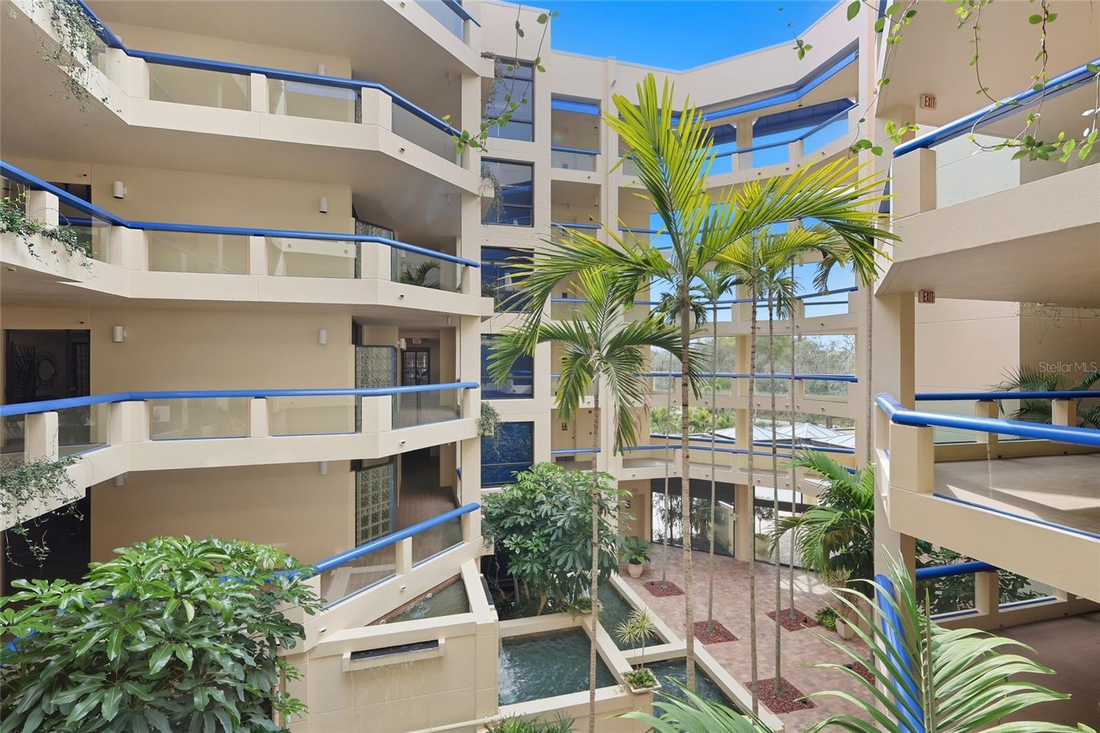 2120 HARBOURSIDE DR #628