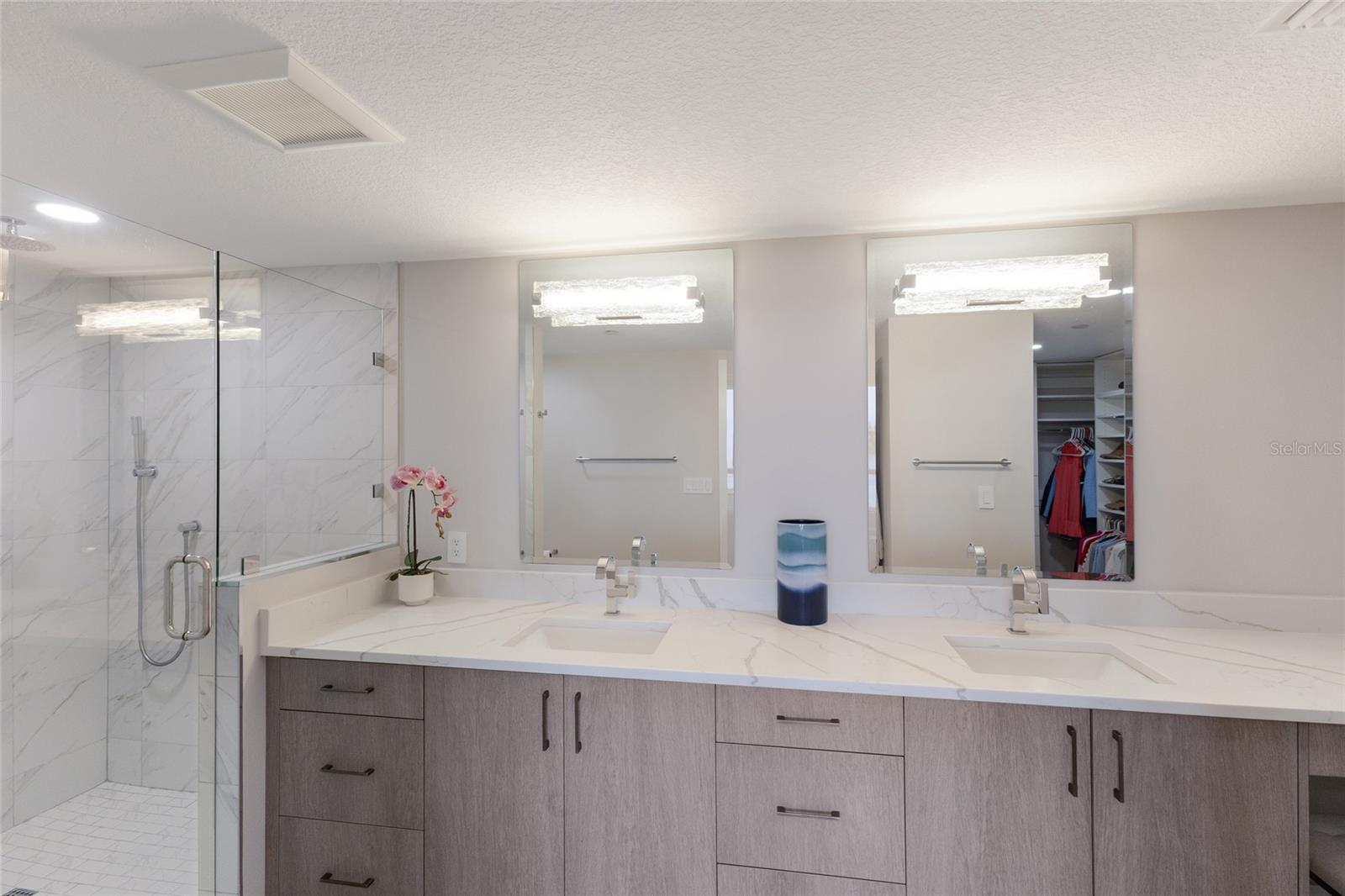 2120 HARBOURSIDE DR #628