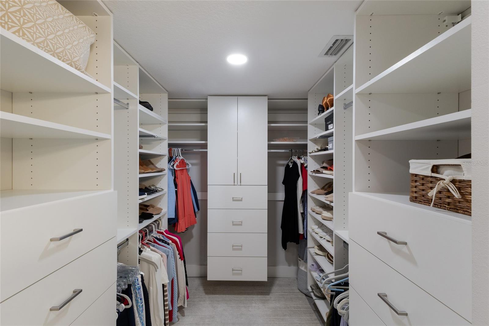 2120 HARBOURSIDE DR #628