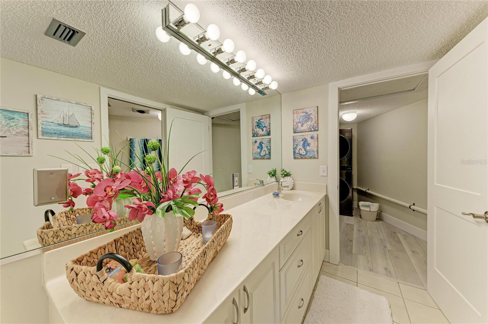 4835 GULF OF MEXICO DR #105