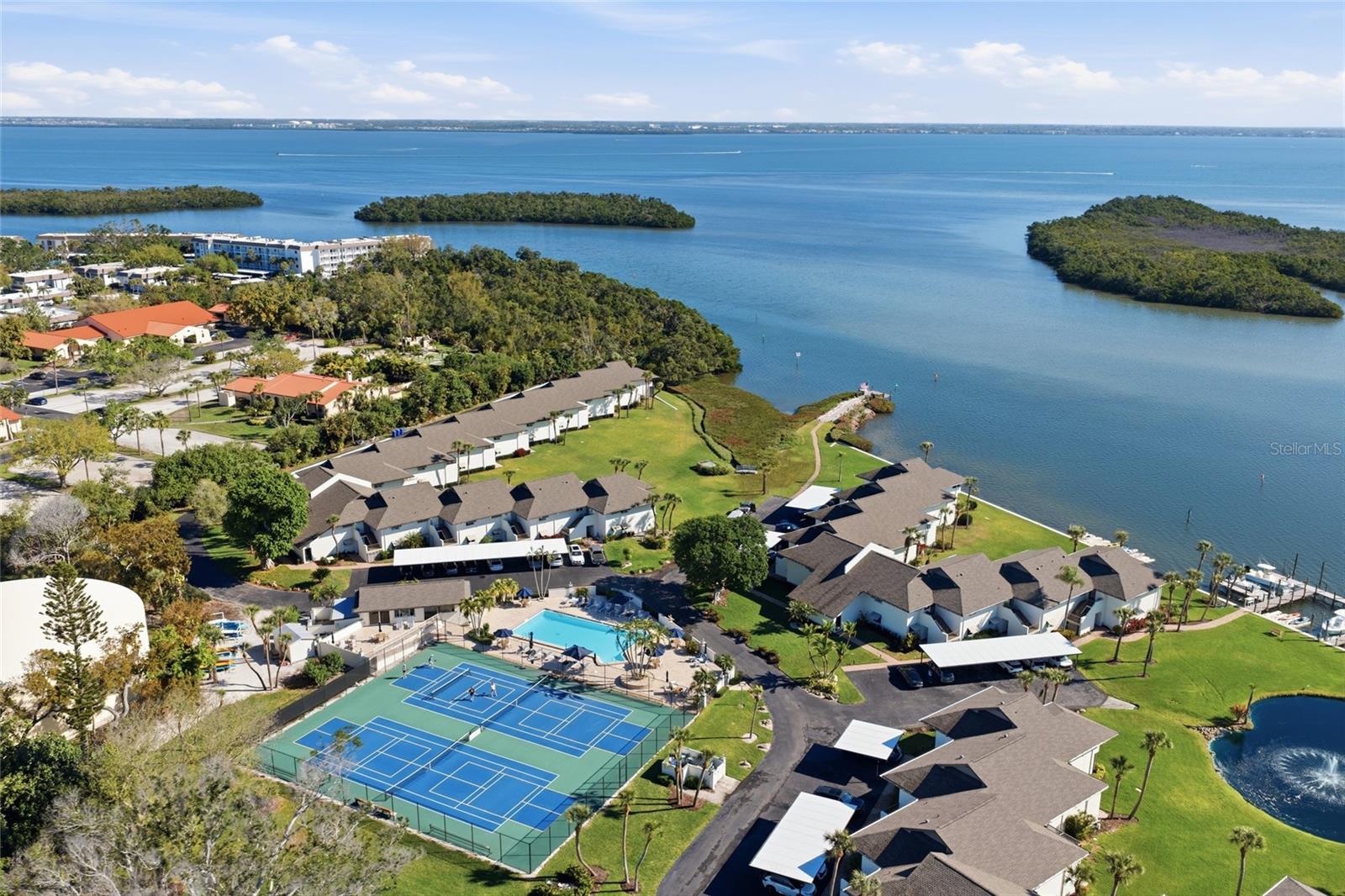 4234 GULF OF MXICO DR #J1