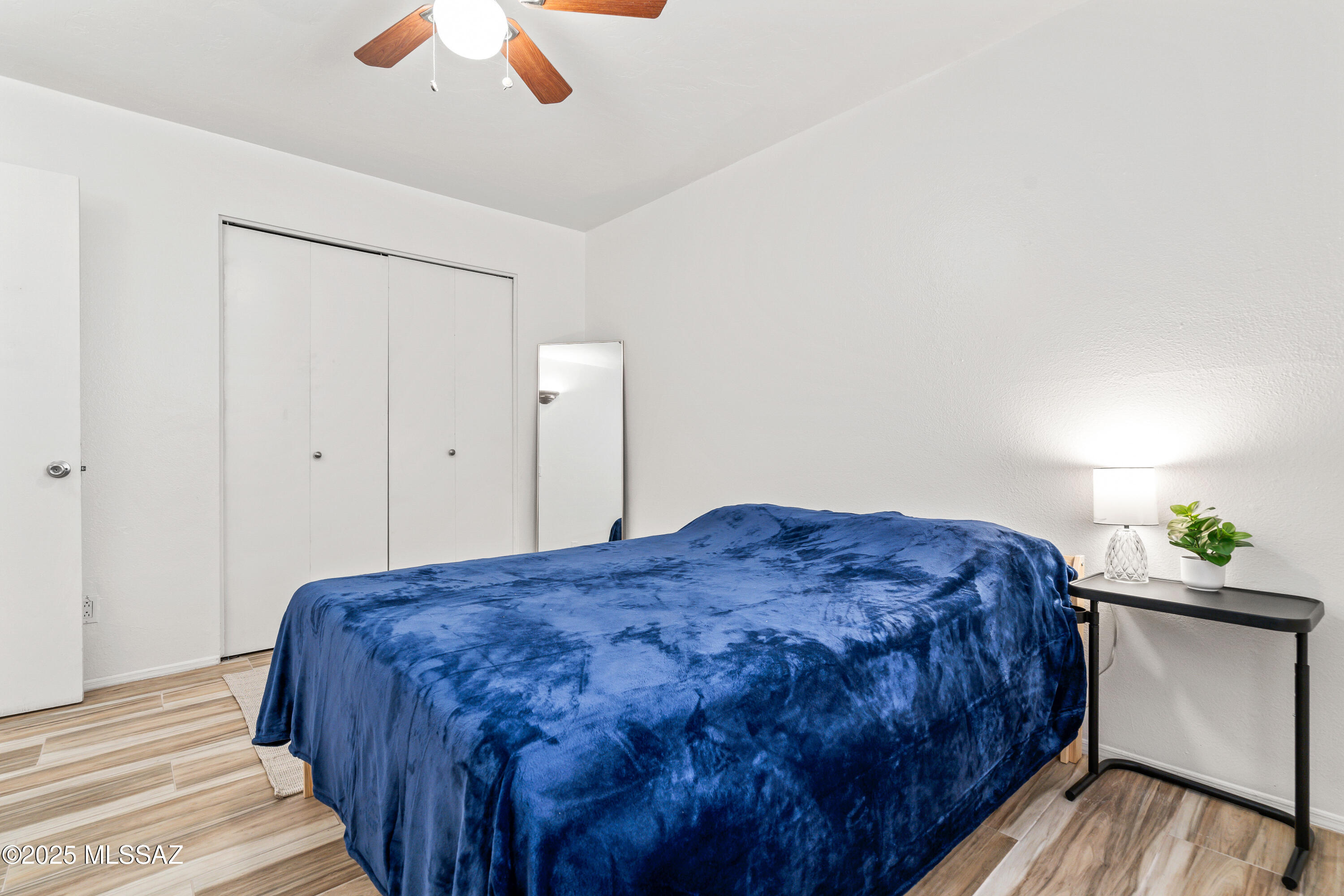 1810 Blacklidge Unit: 407