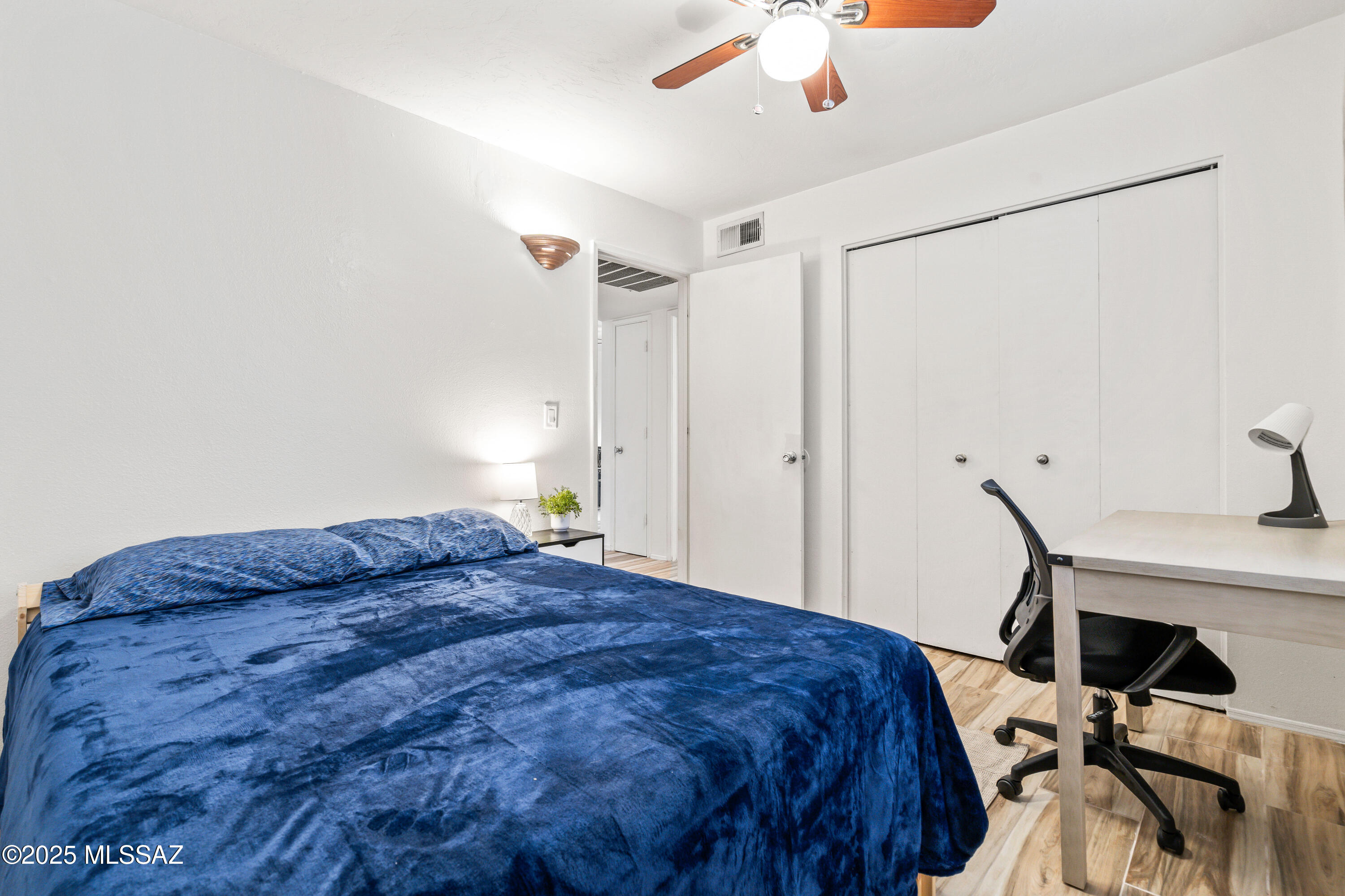 1810 Blacklidge Unit: 407