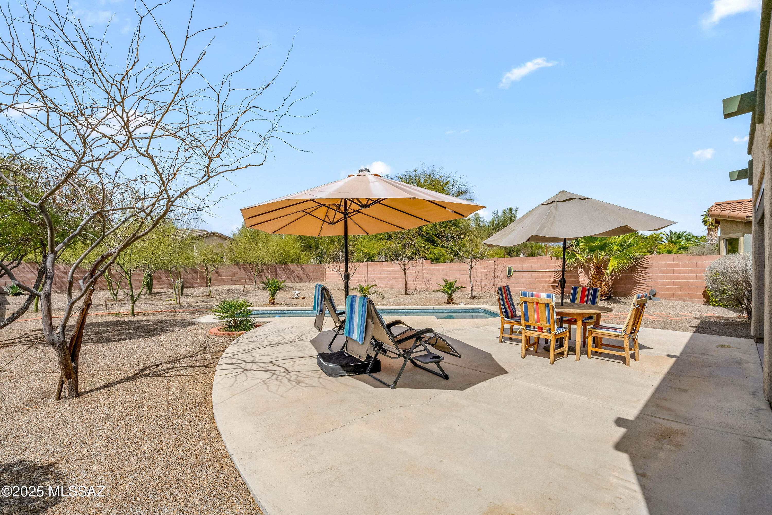 11725 N sage brook Road