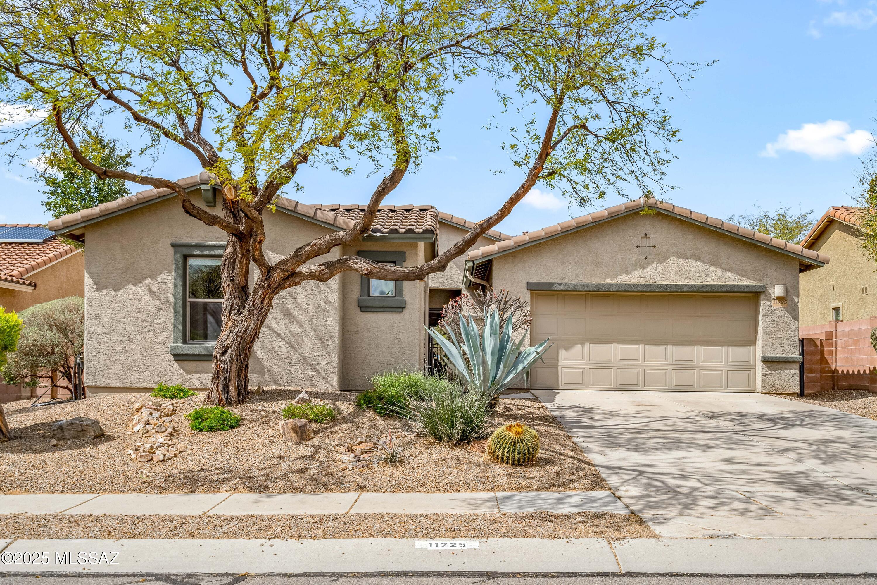 11725 N sage brook Road