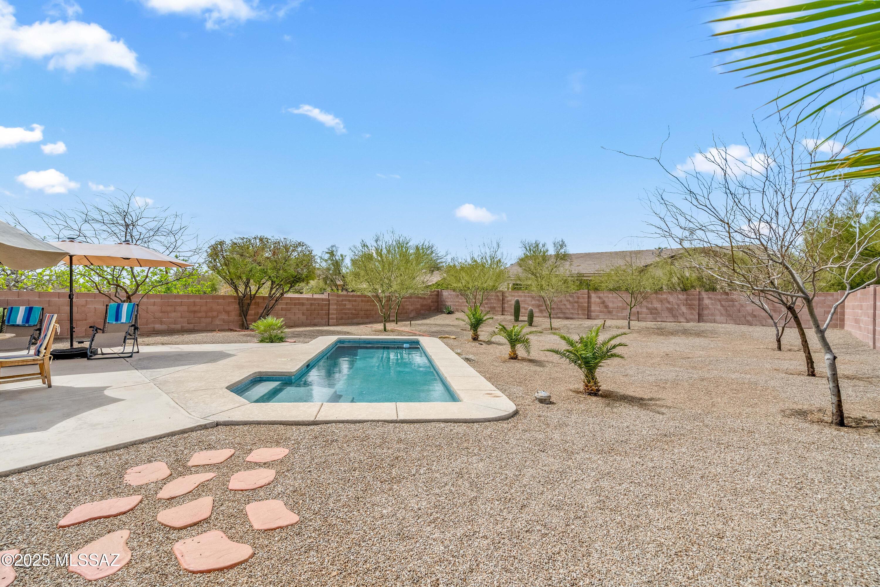 11725 N sage brook Road