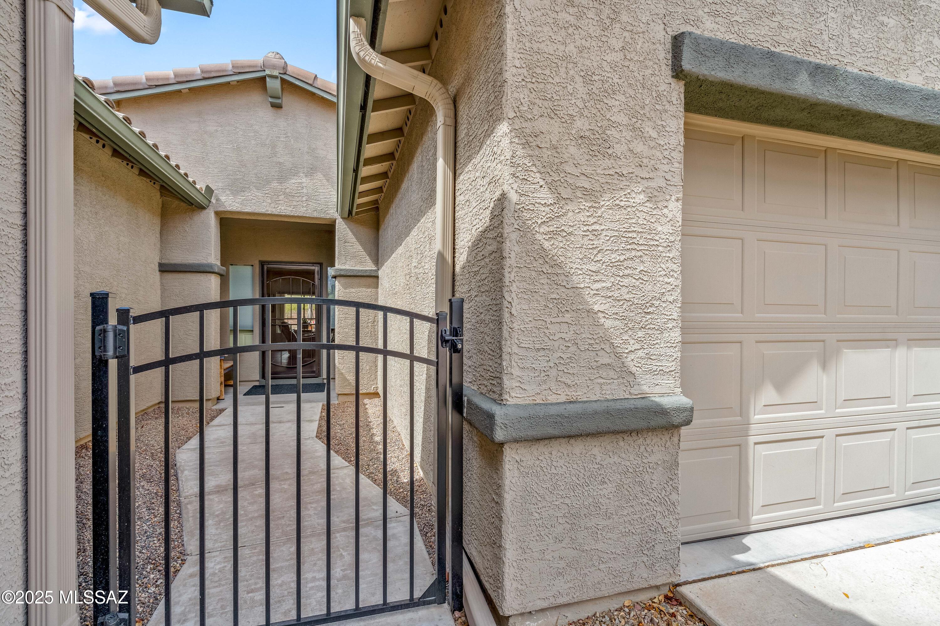 11725 N sage brook Road