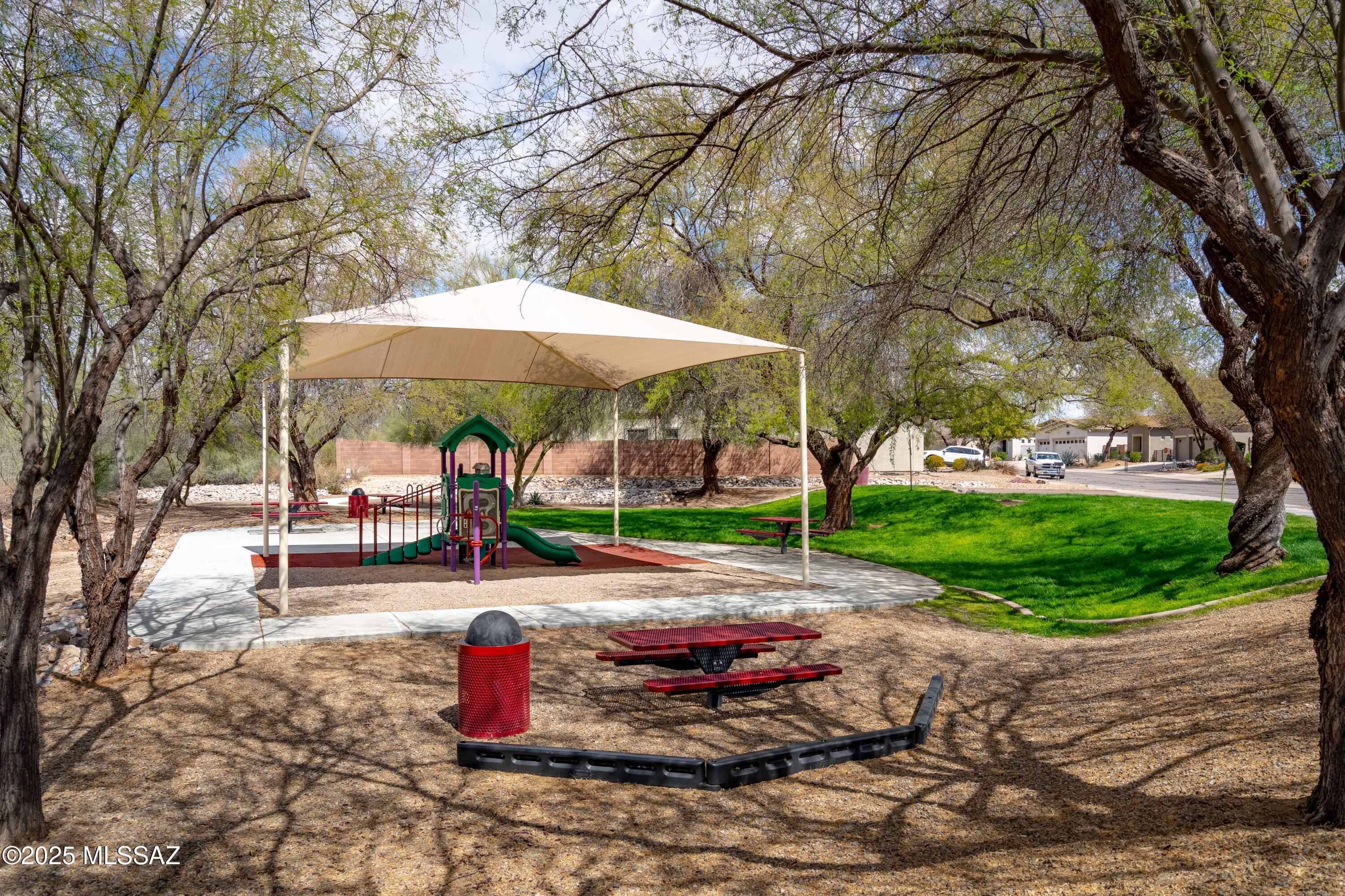 11725 N sage brook Road