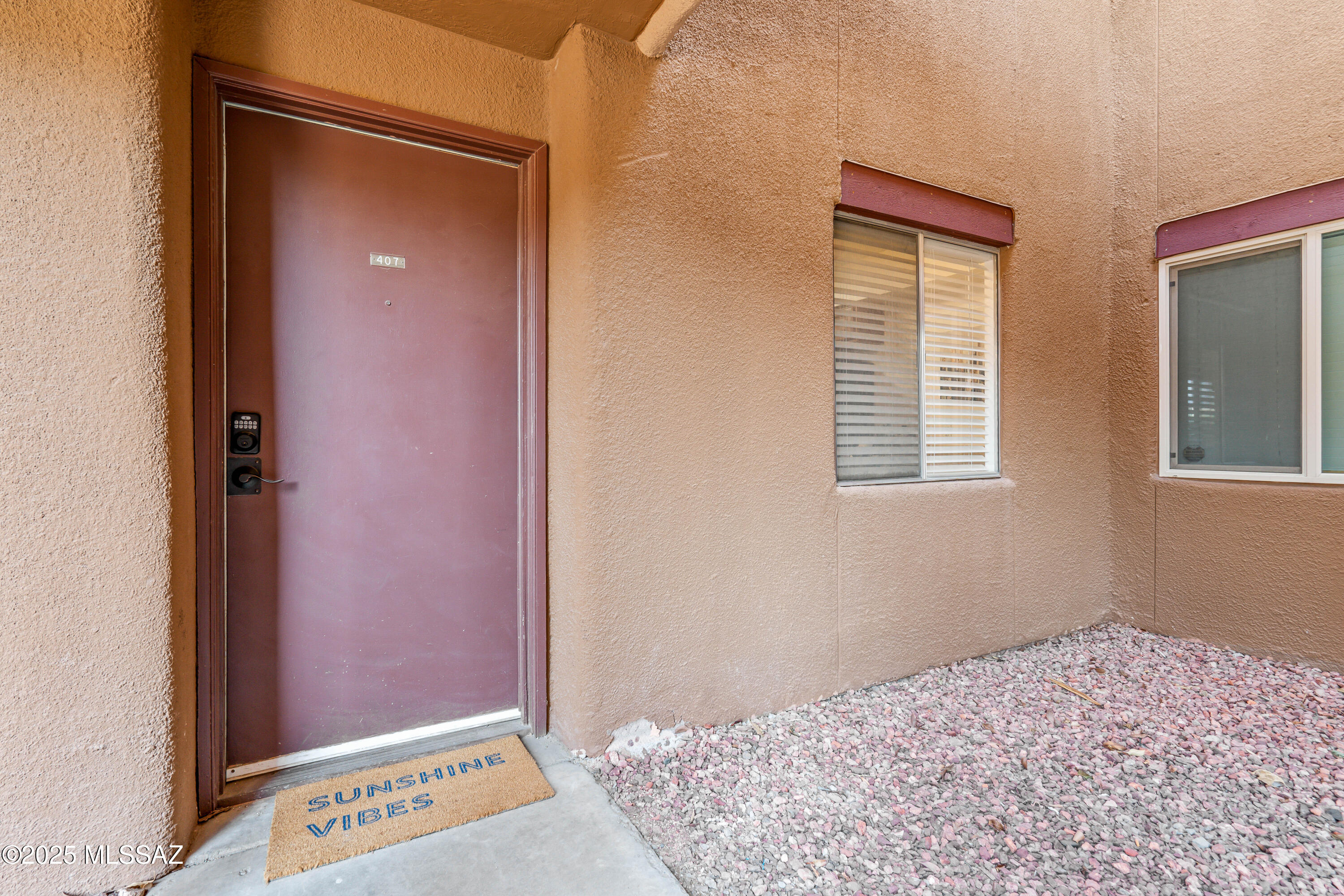 1810 E Blacklidge Drive Unit: 407