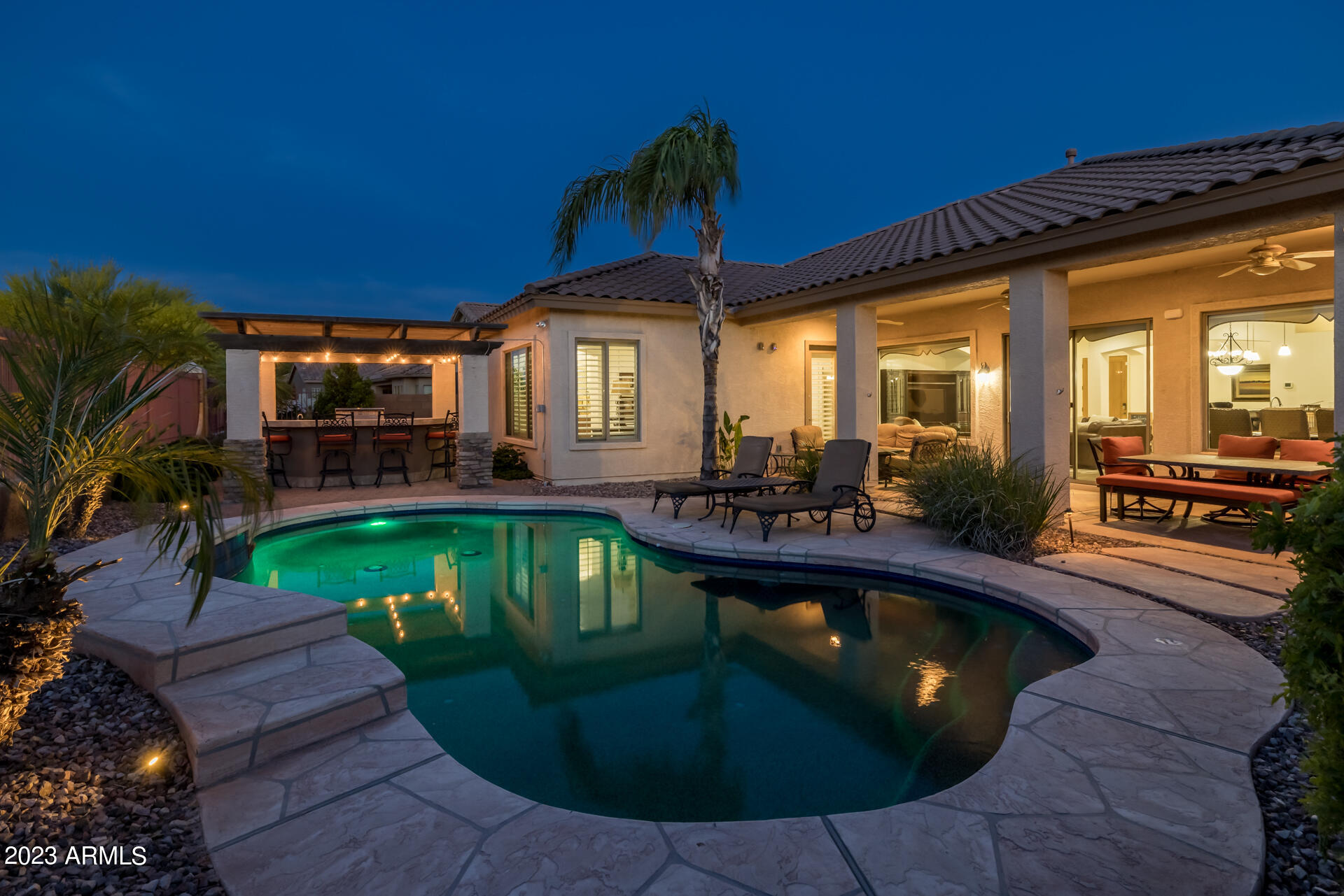 4176 E CLUBVIEW Drive