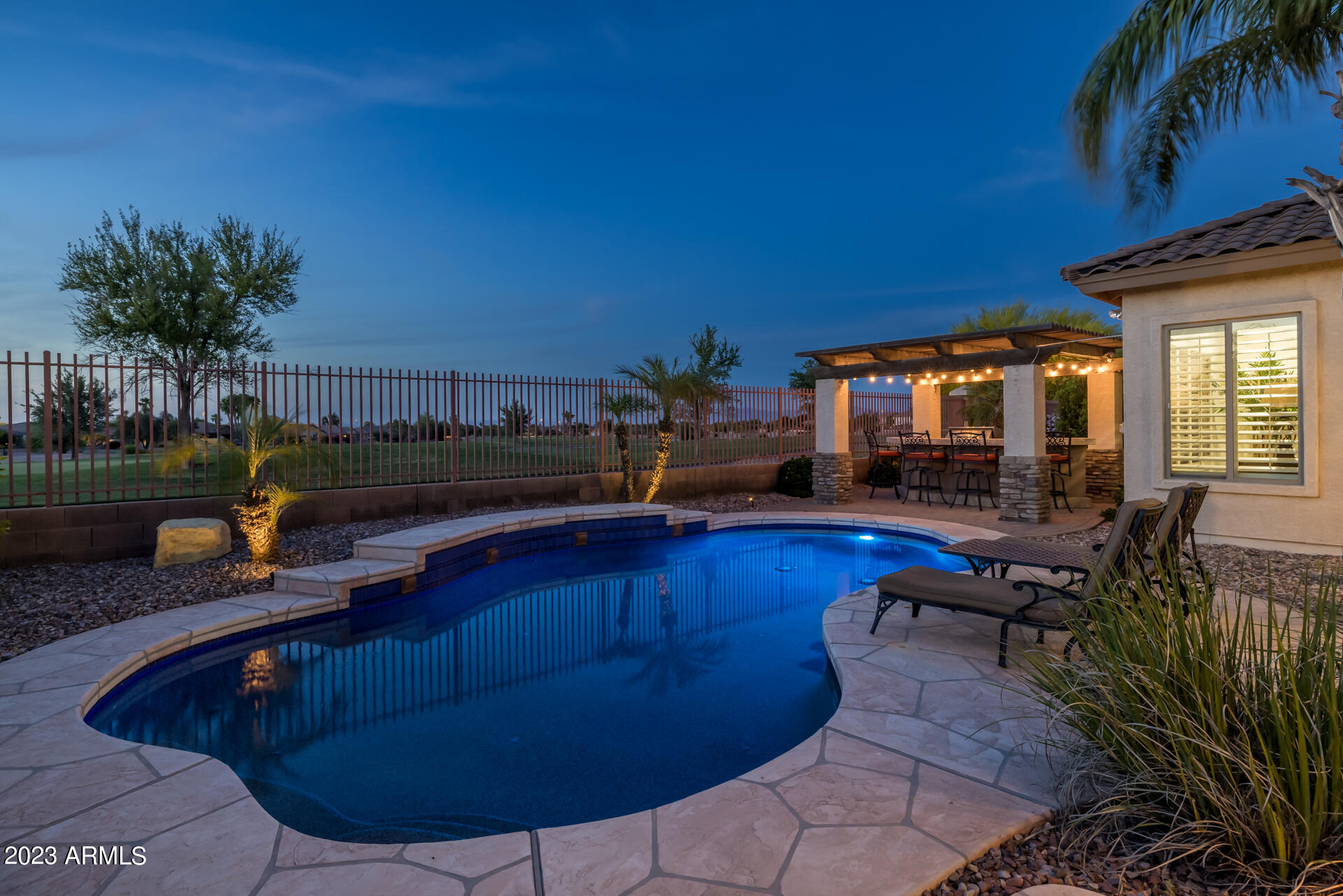 4176 E CLUBVIEW Drive