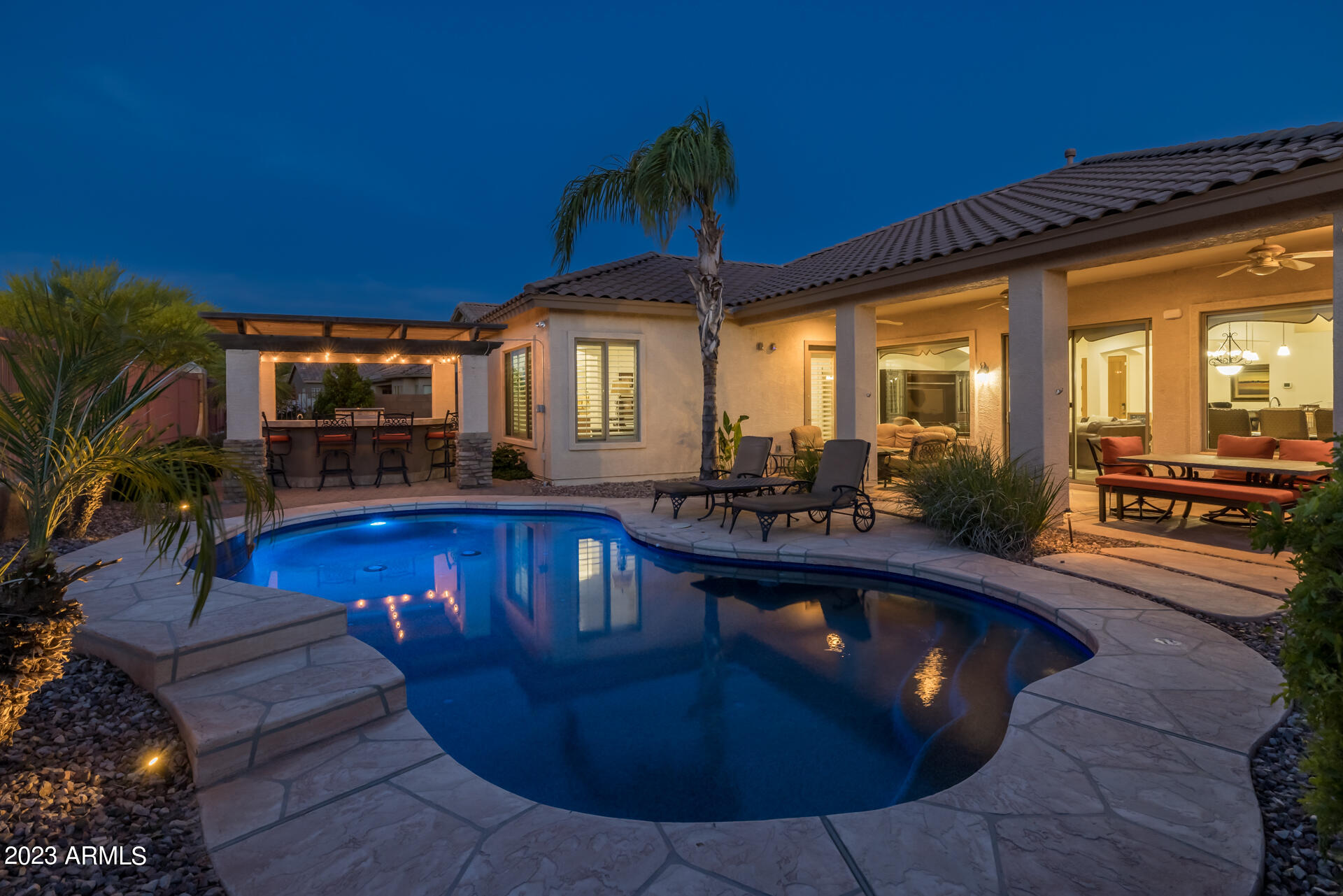 4176 E CLUBVIEW Drive