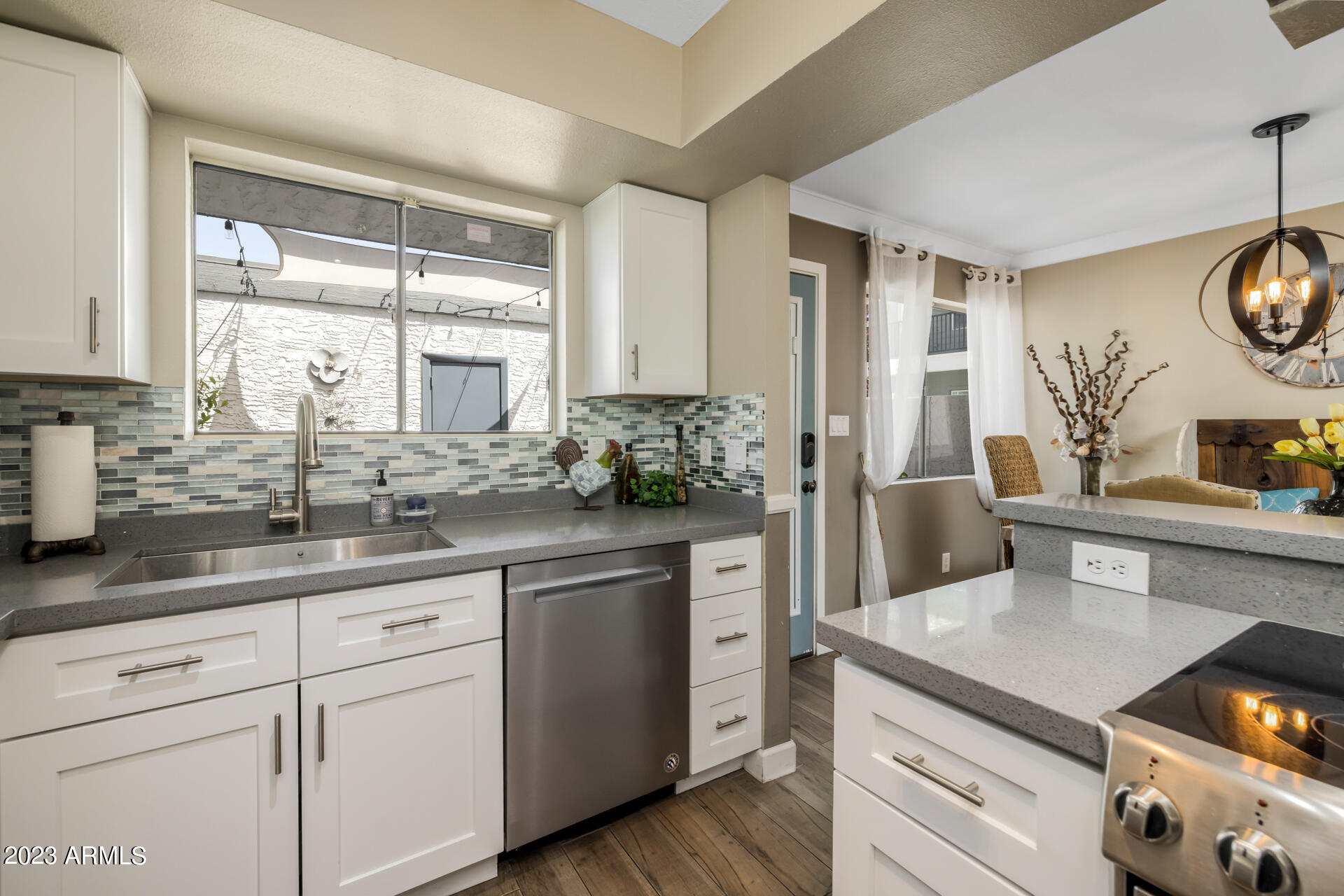 3411 N 12TH Place Unit: 6