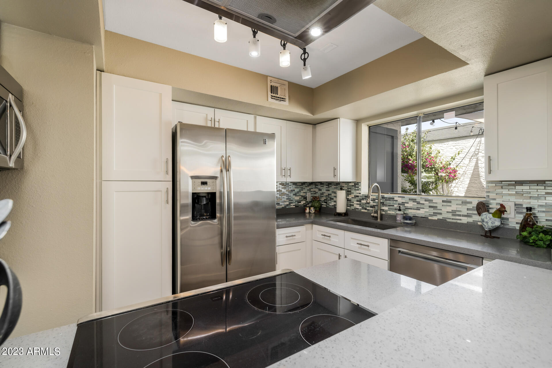 3411 N 12TH Place Unit: 6
