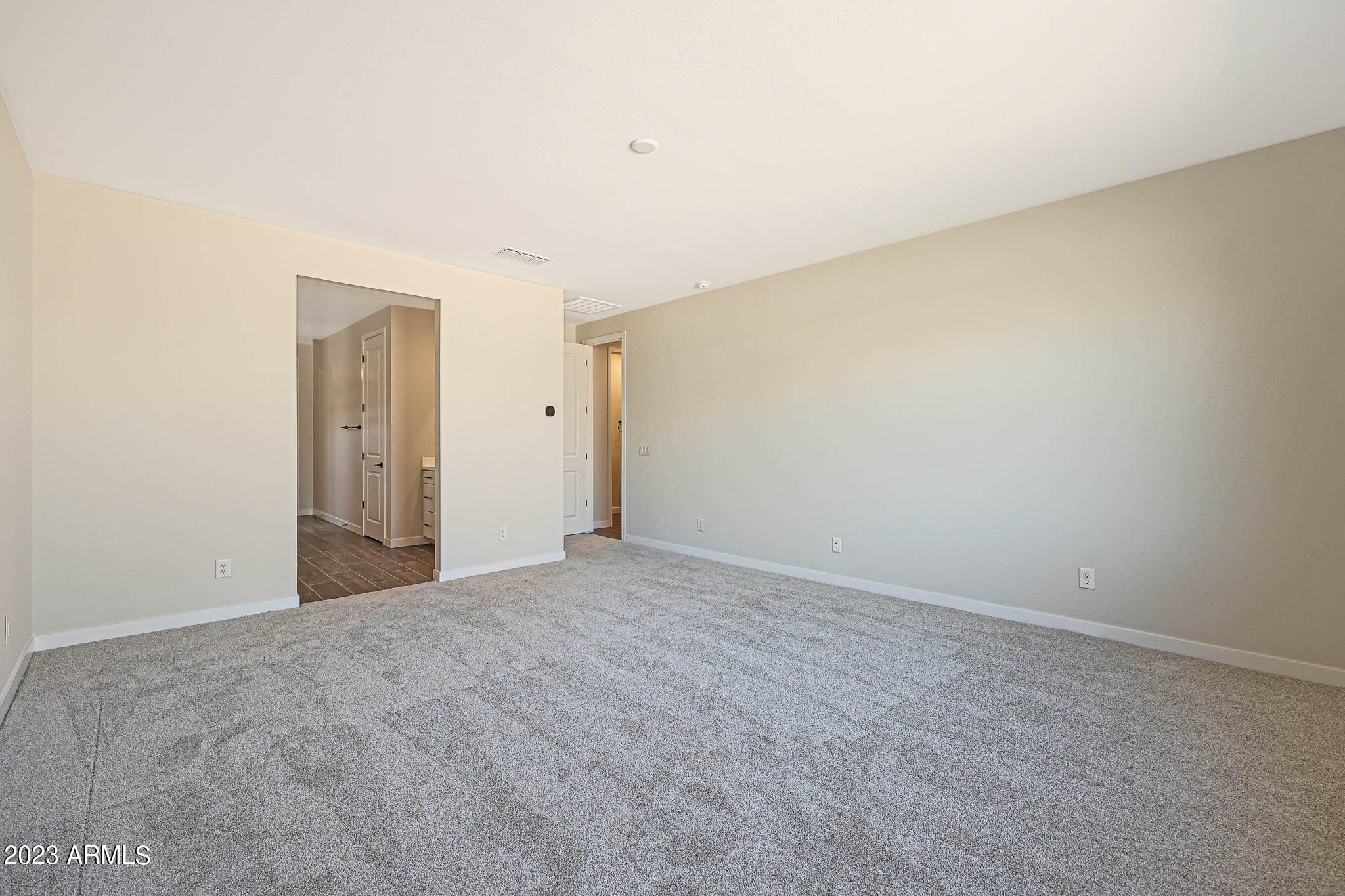 5060 N 183RD Drive