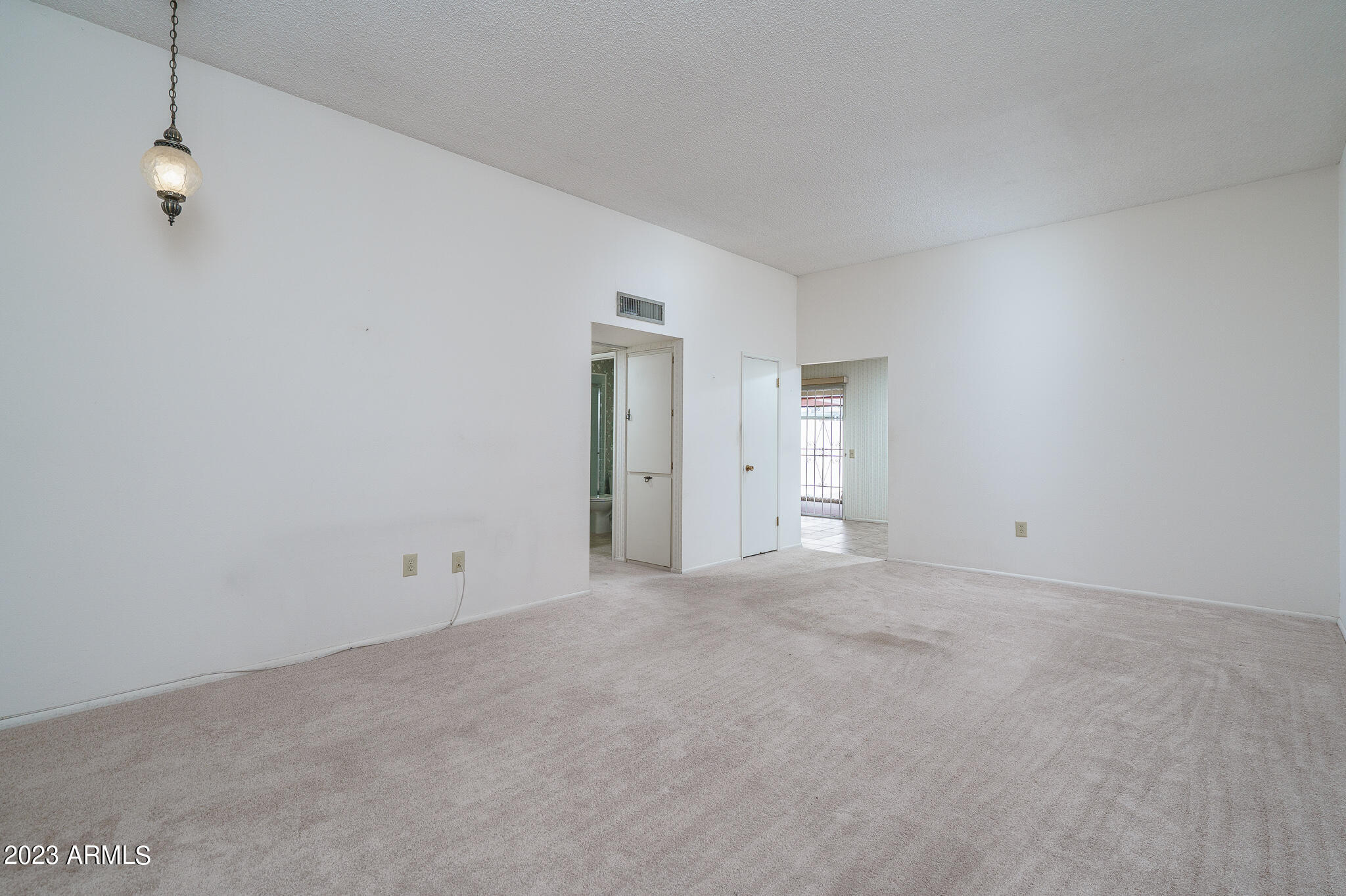 13239 N CEDAR Drive