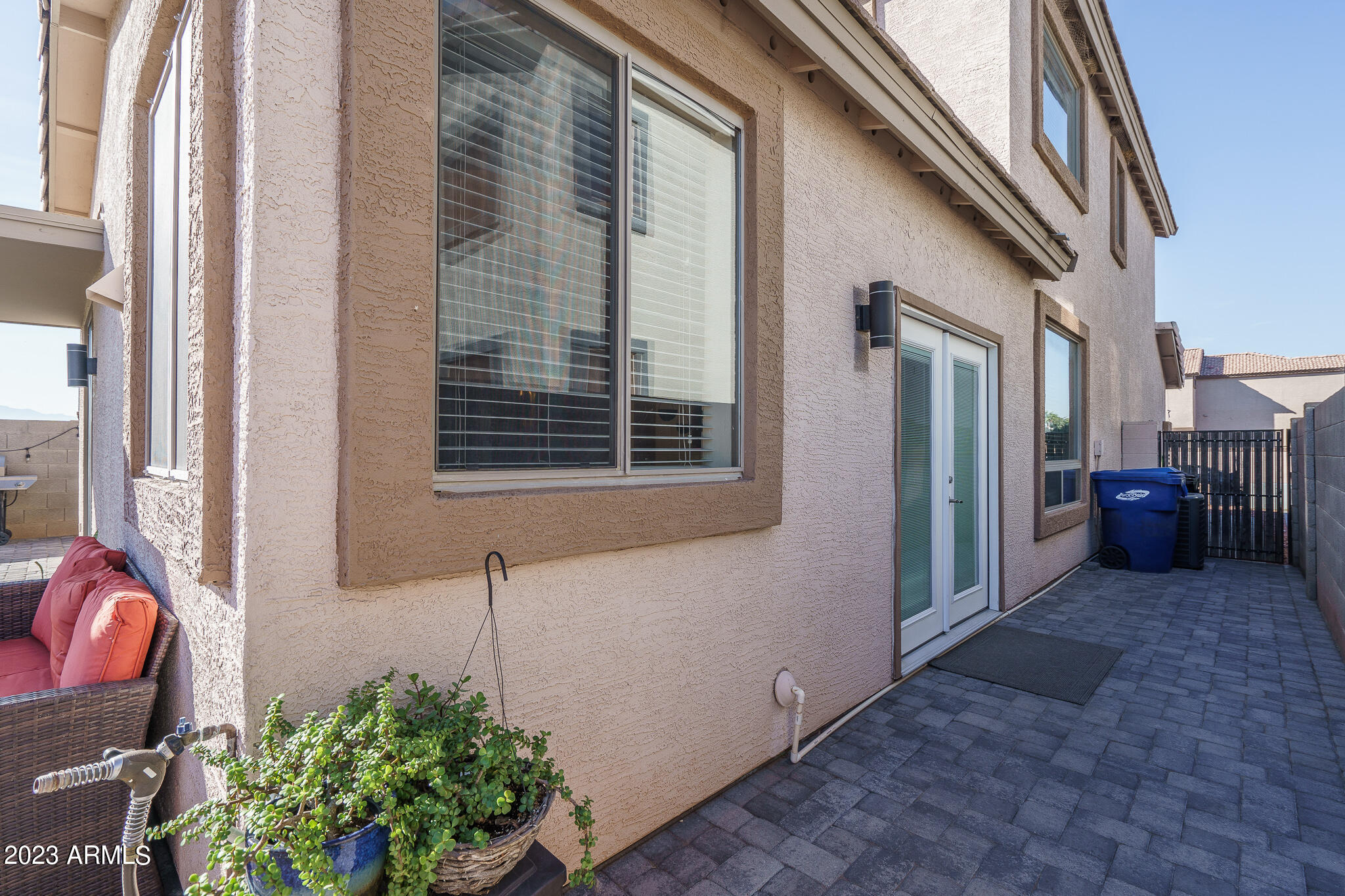 1909 S 113TH Drive