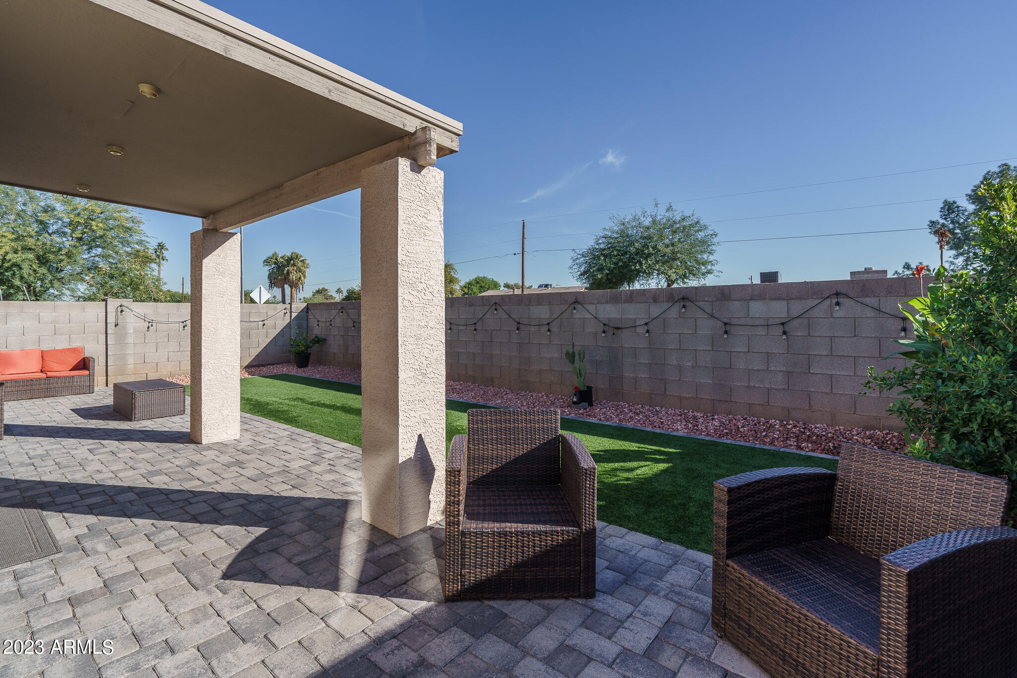 1909 S 113TH Drive