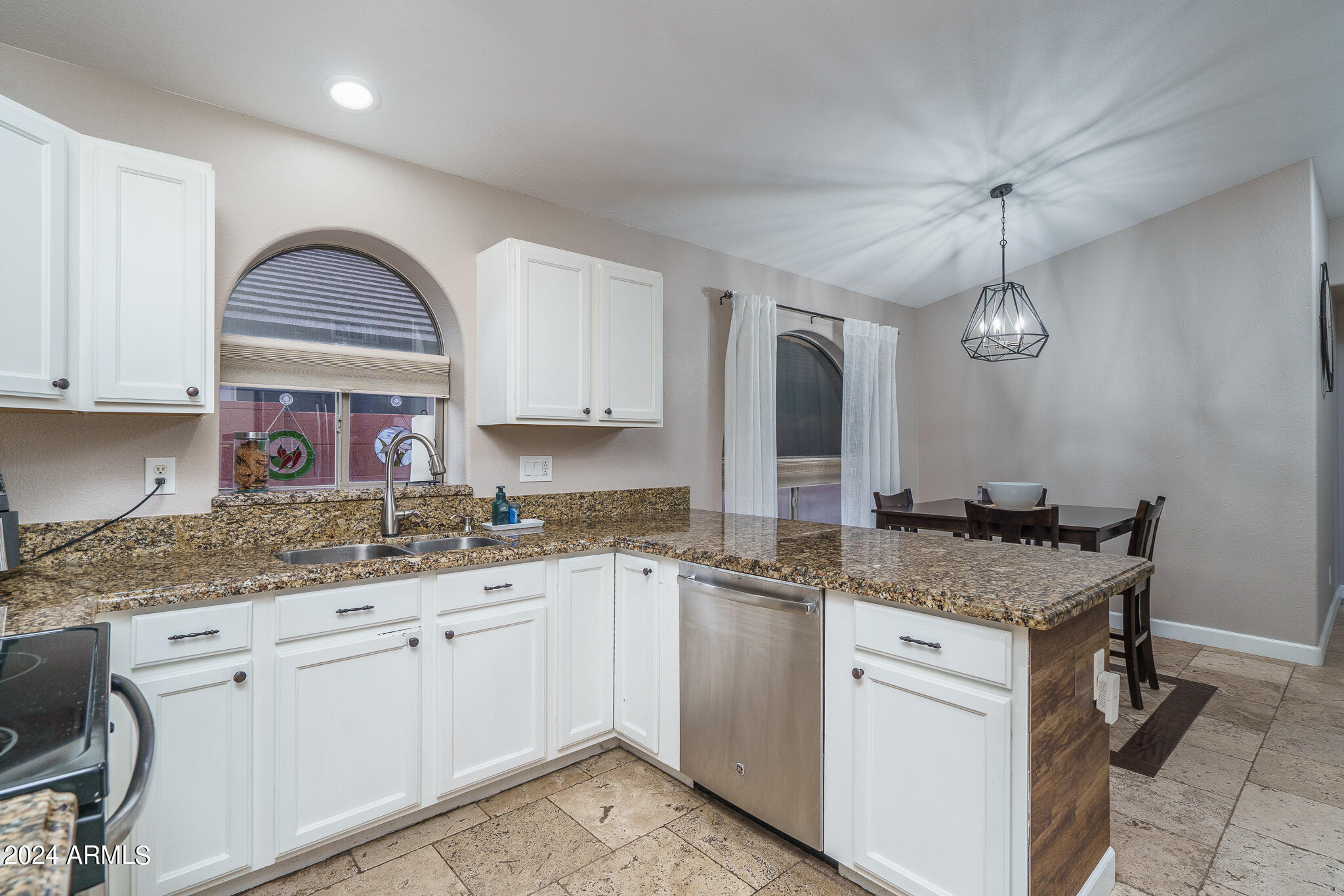 21622 N 44TH Place