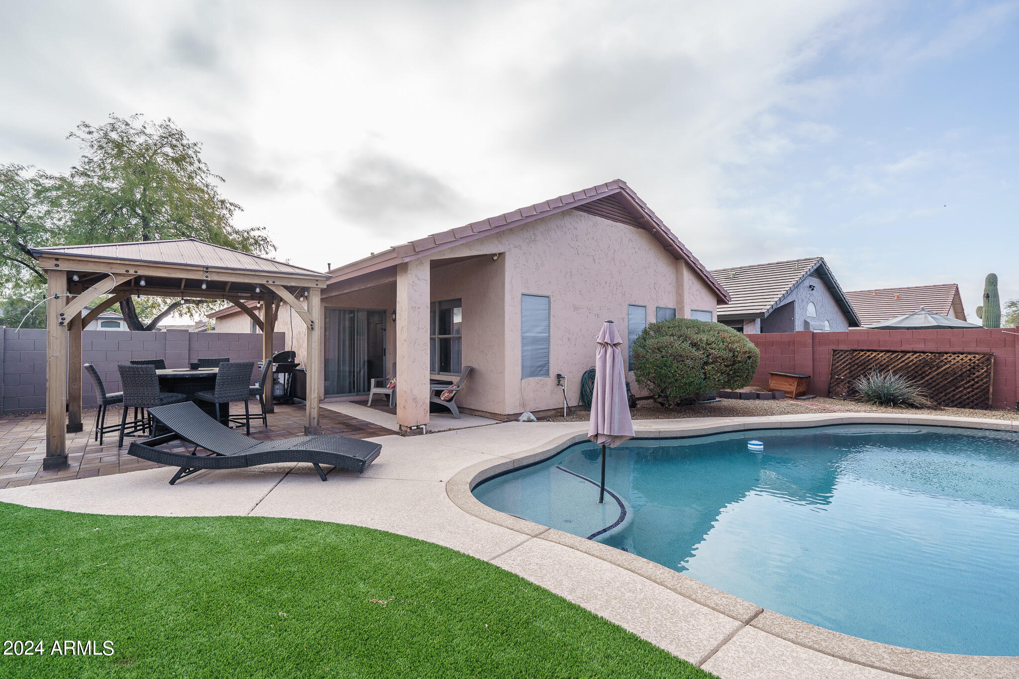 21622 N 44TH Place