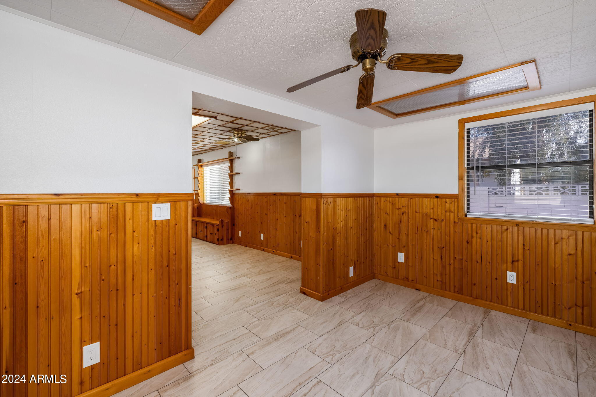 1111 W HARVEST Street