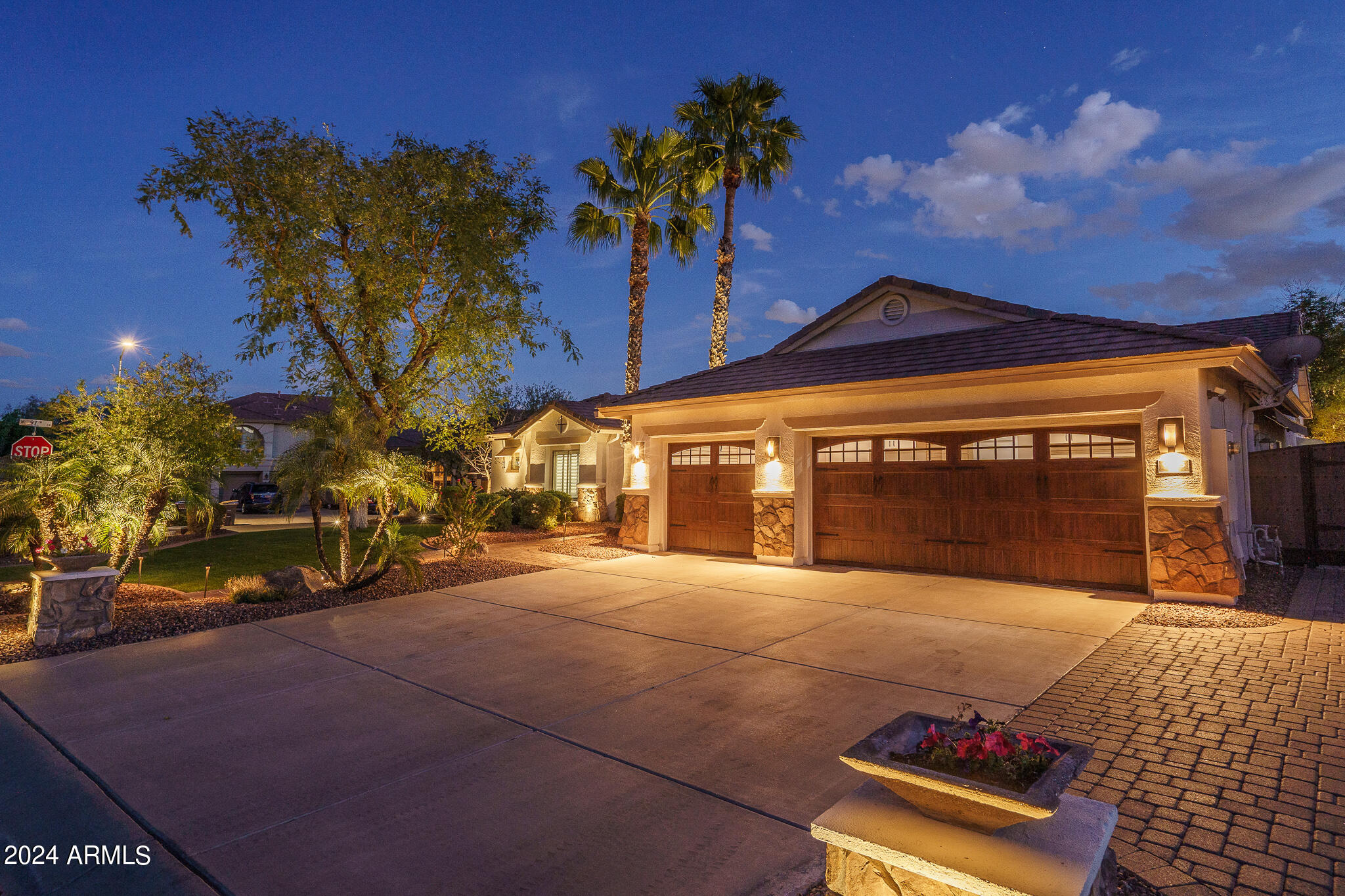 9775 W SYDNEY Way