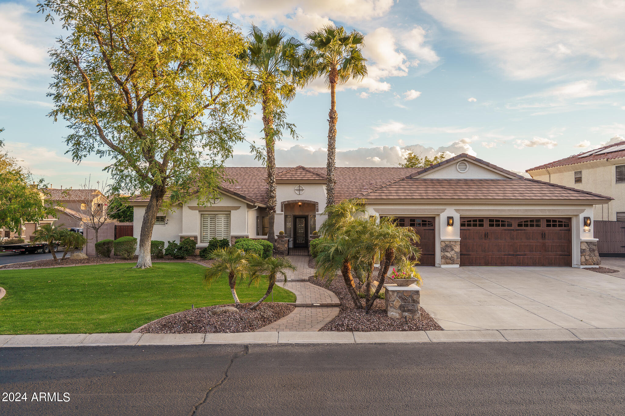 9775 W SYDNEY Way